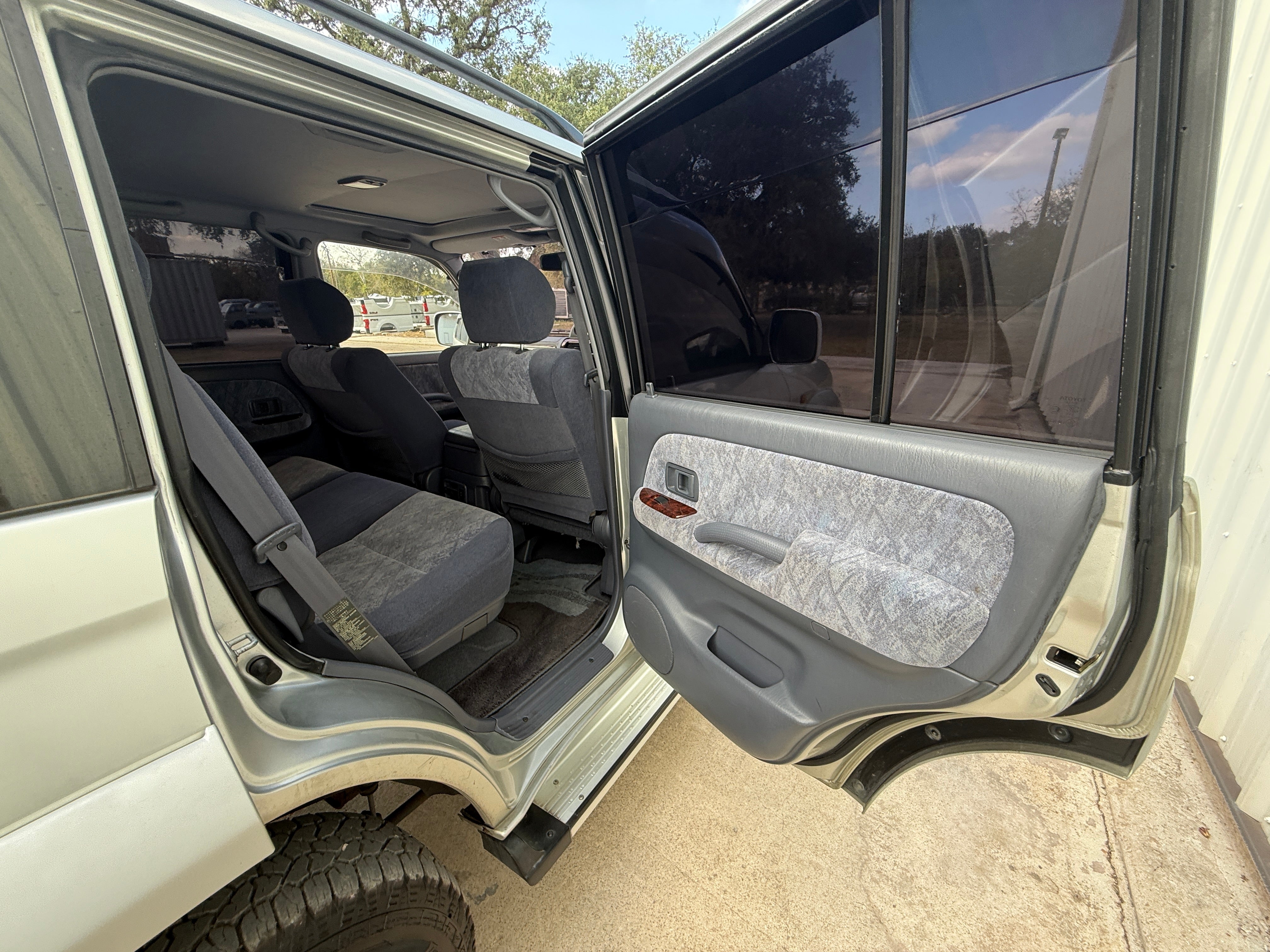 1999 Toyota Land Cruiser Prado 4x4 Stk#13704