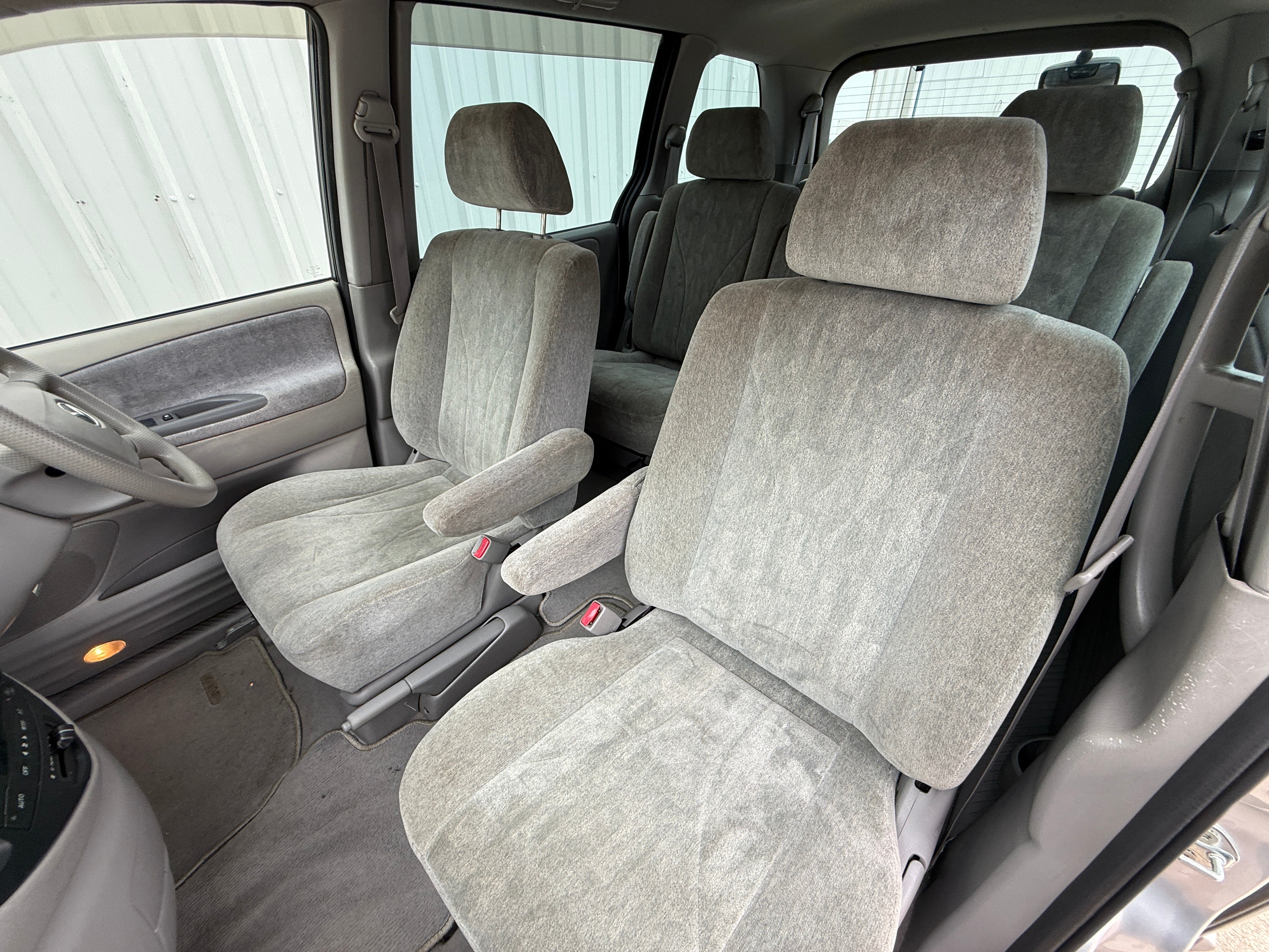 2000 Mazda MPV Stk#13680