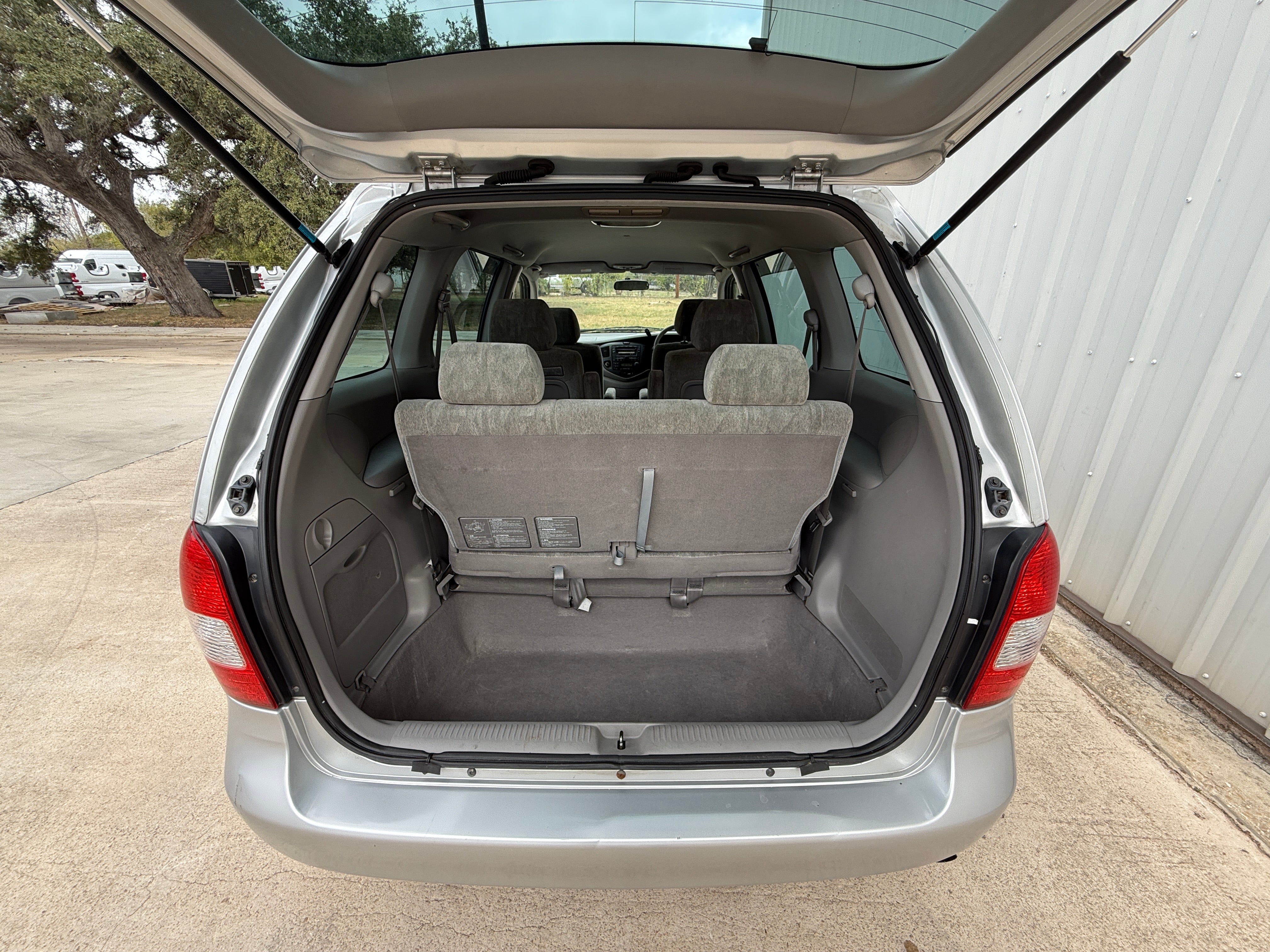 2000 Mazda MPV Stk#13680