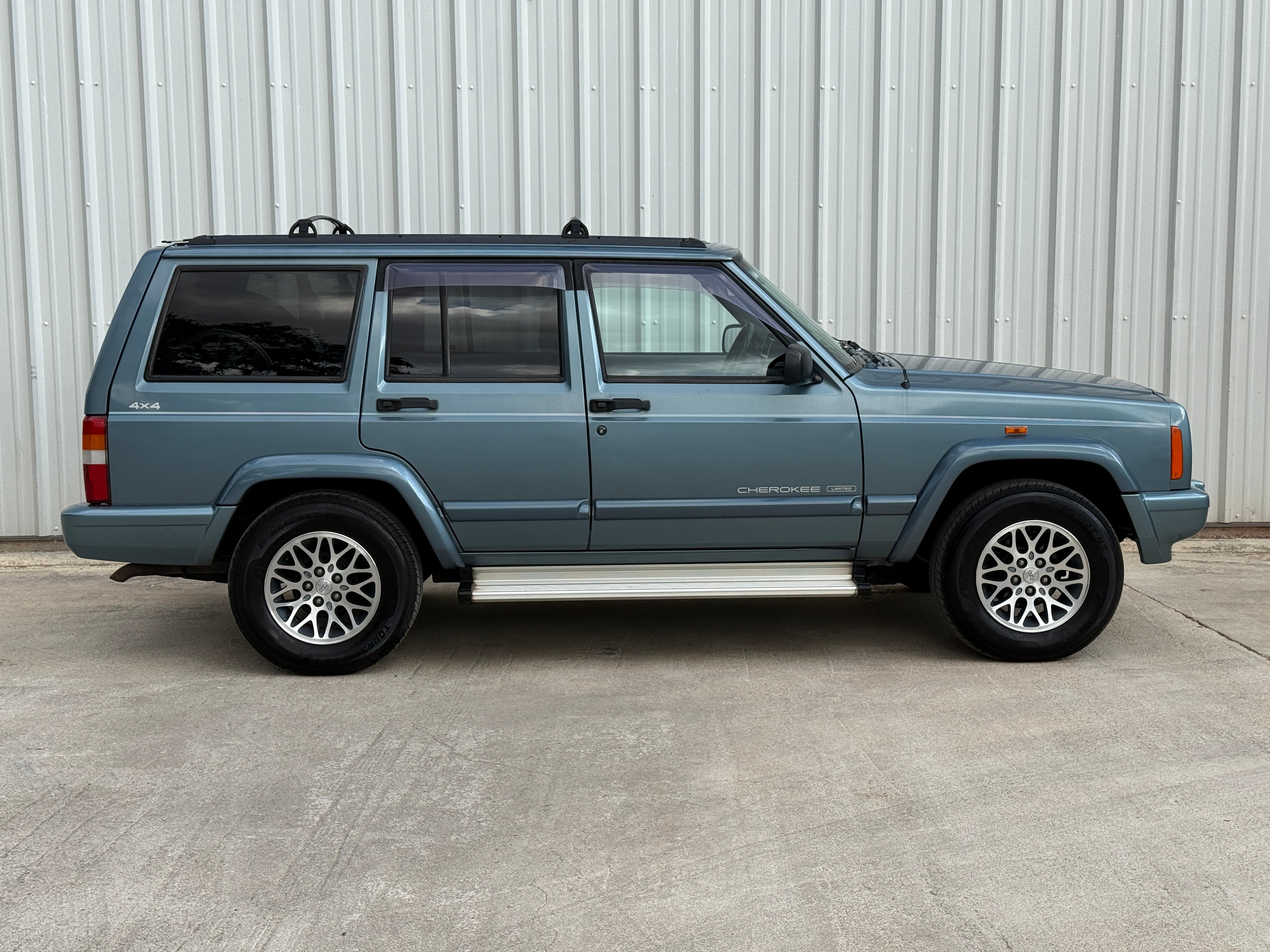1997 Jeep Cherokee 4x4 Stk#13664