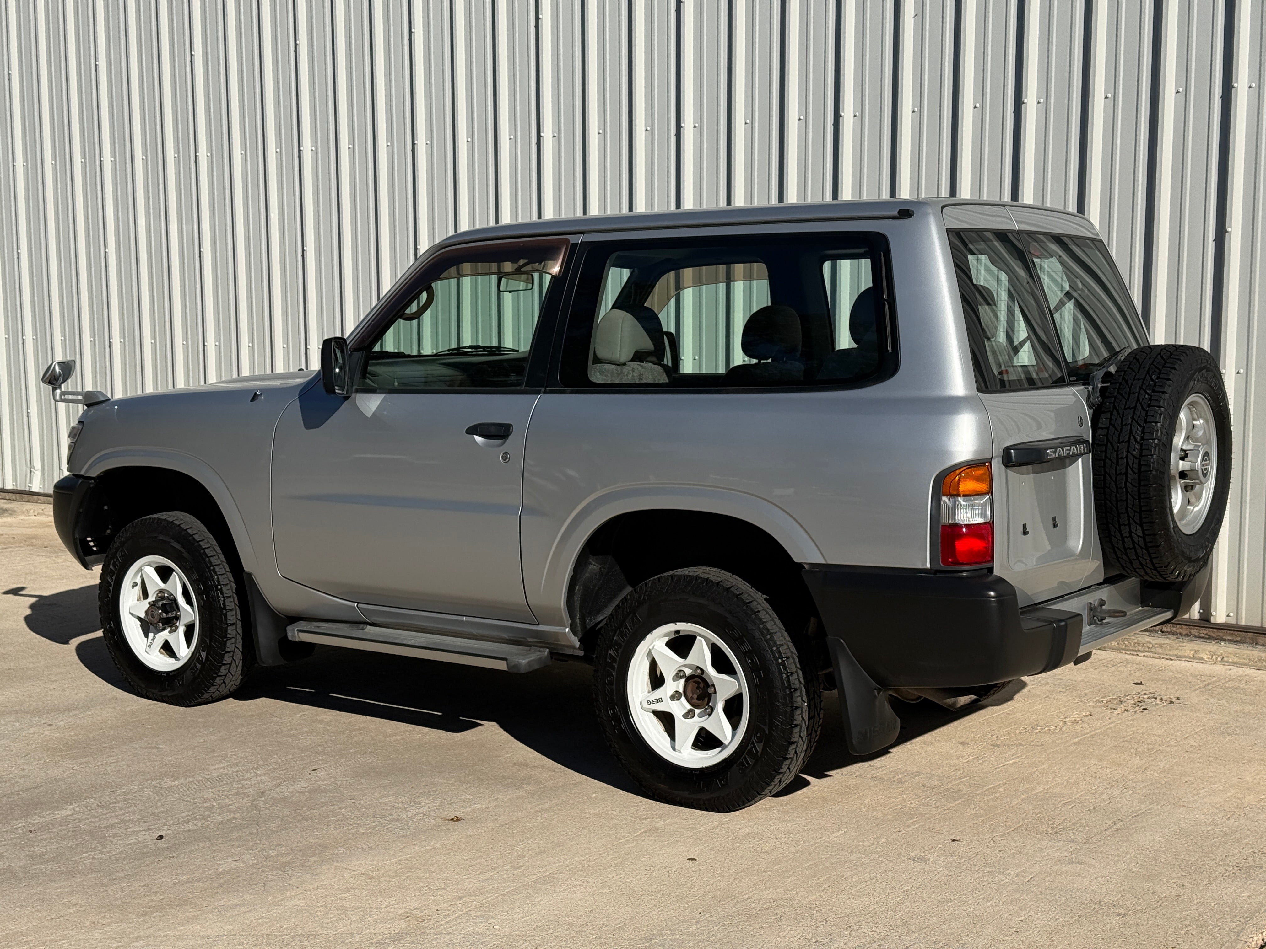 1999 Nissan Safari (Patrol) Diesel 4x4 Stk#12745