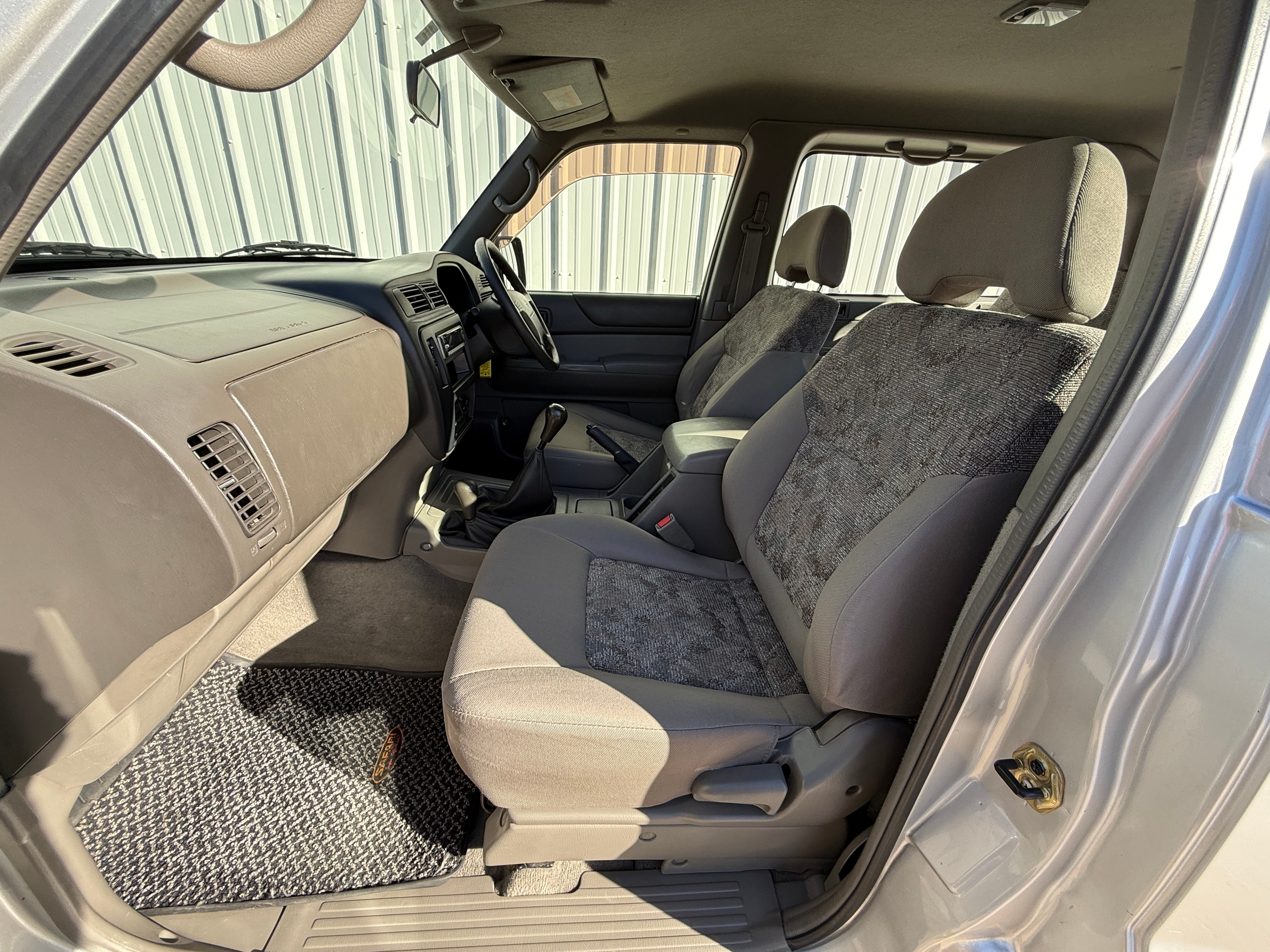 1999 Nissan Safari (Patrol) Diesel 4x4 Stk#12745