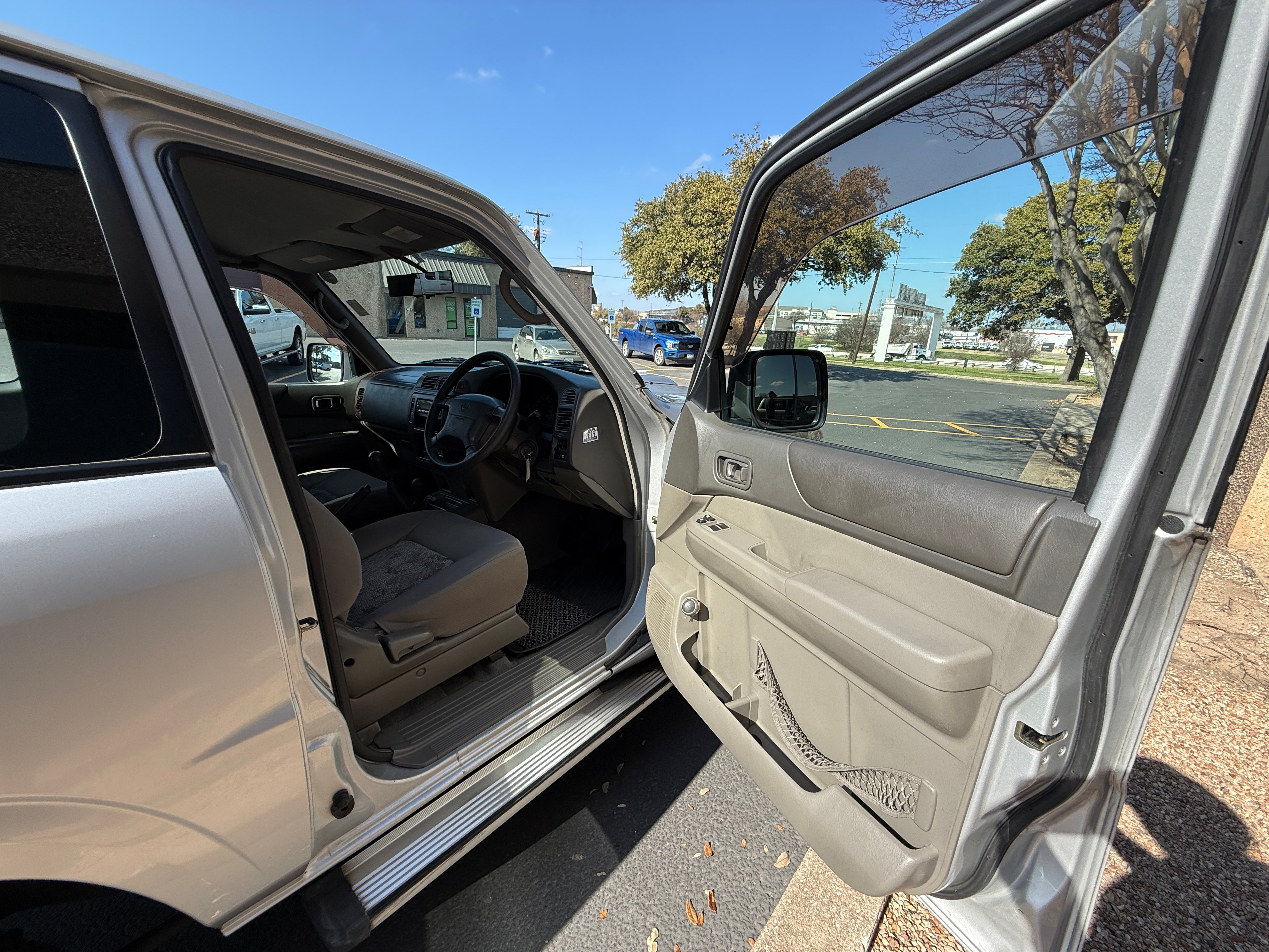 1999 Nissan Safari (Patrol) Diesel 4x4 Stk#12745