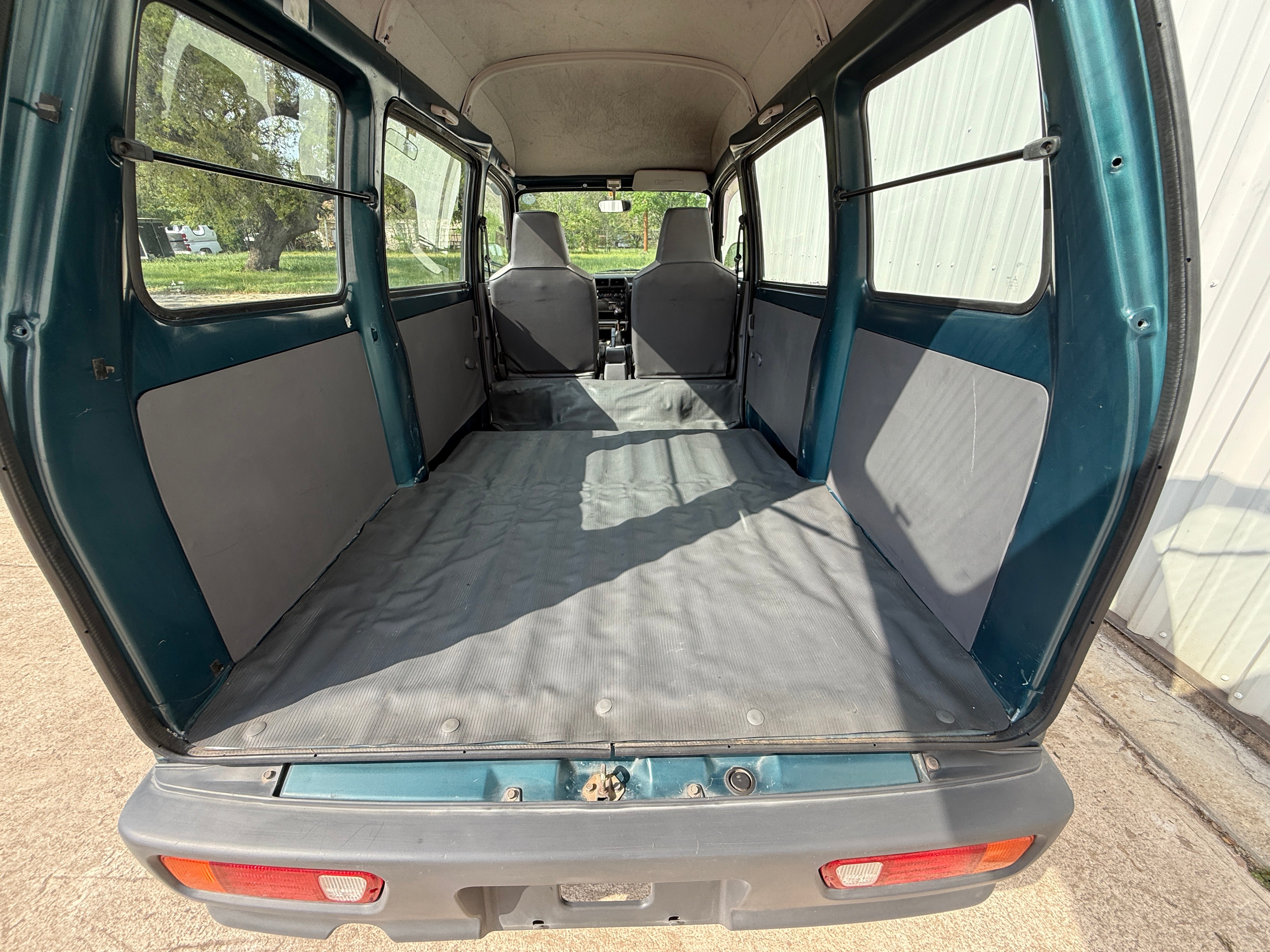 1996 Mitsubishi Bravo Stk#11211