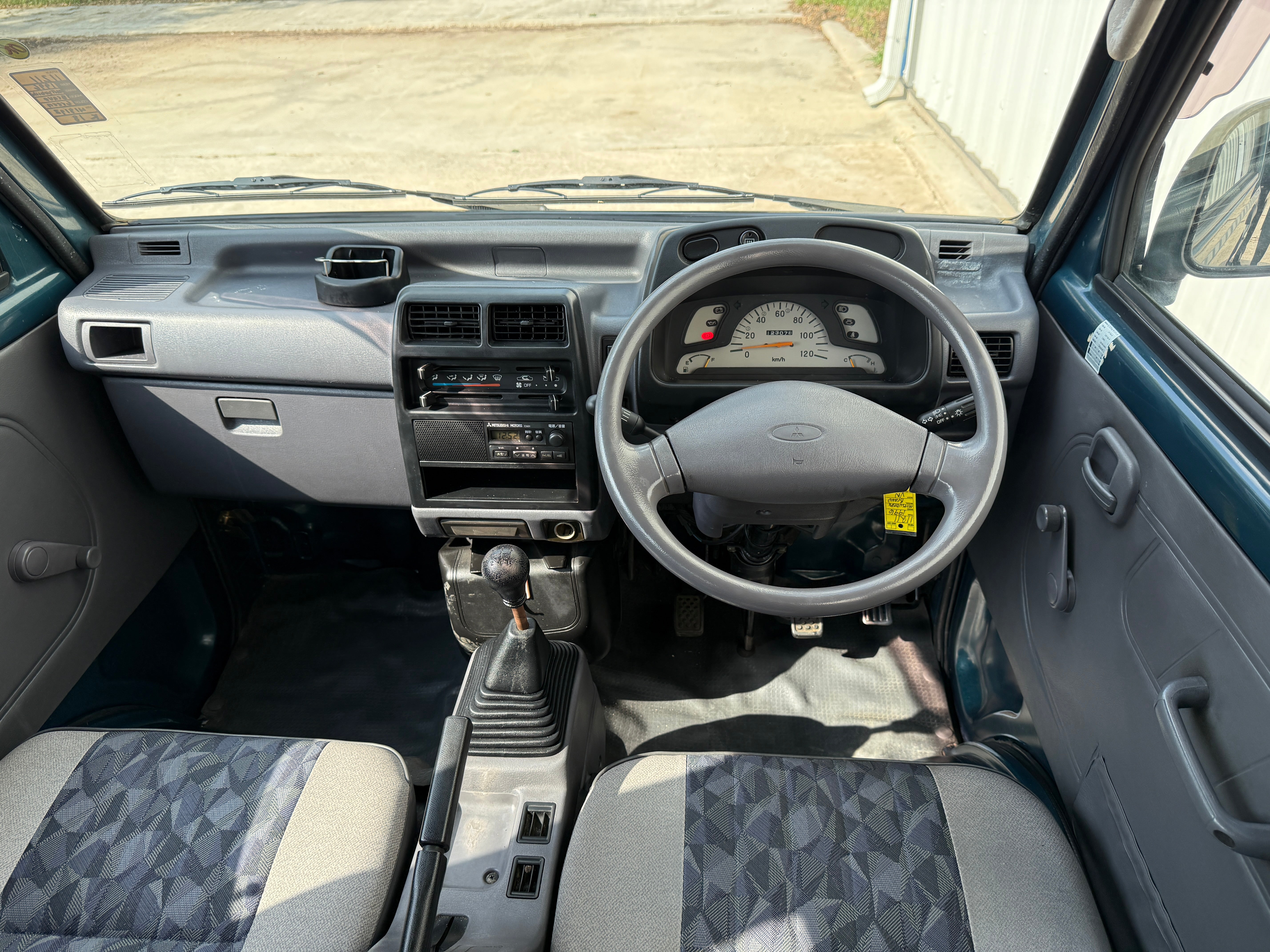 1996 Mitsubishi Bravo Stk#11211