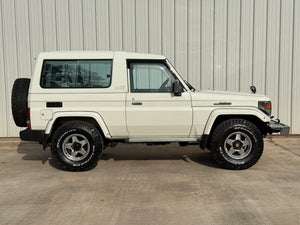 1999 Toyota Land Cruiser HZJ74 4x4 Diesel Stk#12029