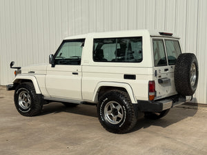 1999 Toyota Land Cruiser HZJ74 4x4 Diesel Stk#12029