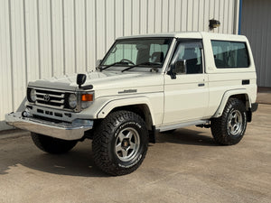 1999 Toyota Land Cruiser HZJ74 4x4 Diesel Stk#12029