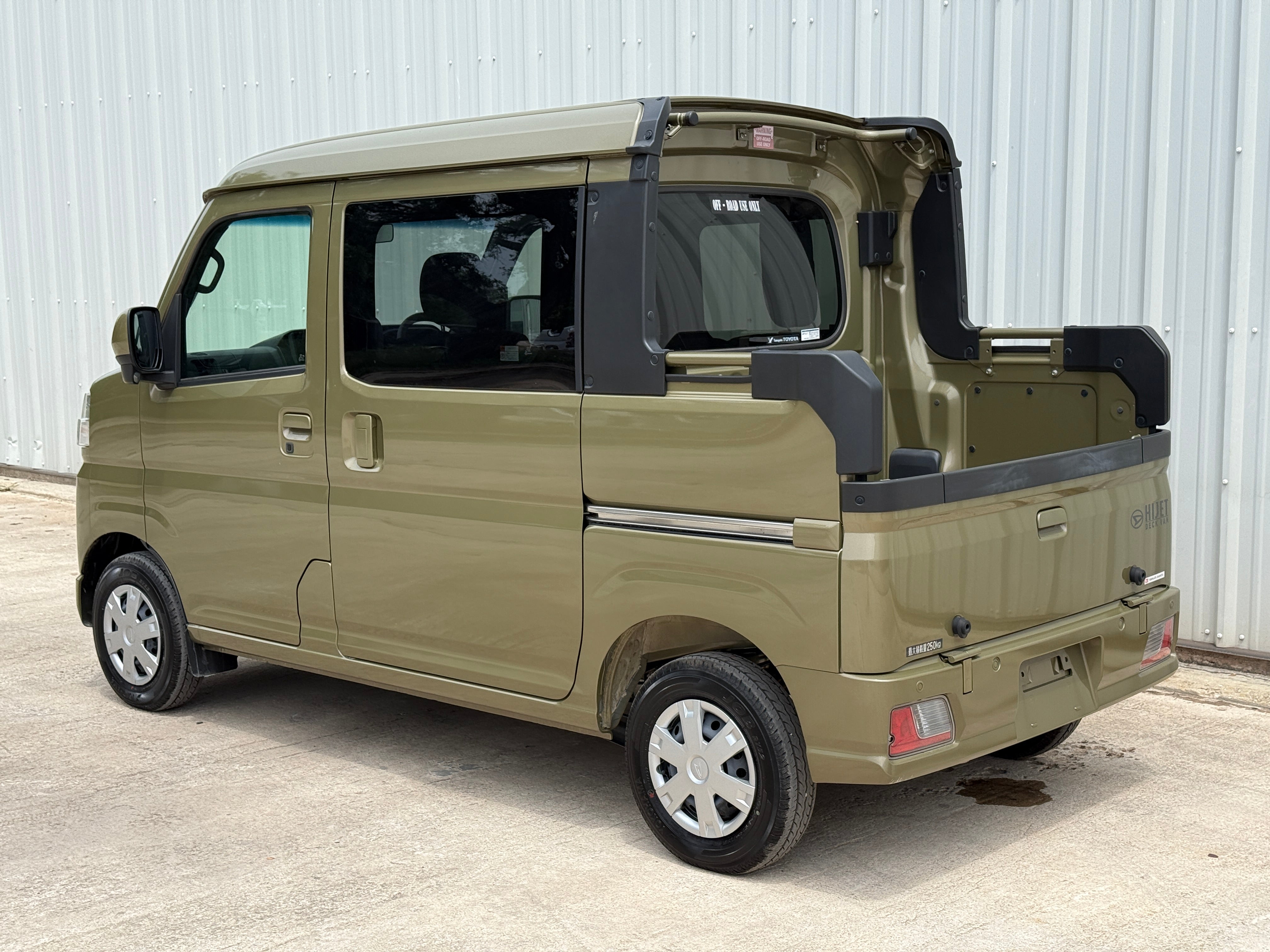 2022 Daihatsu Deck Van 4x4 *Off Highway Use Only* Stk#13392