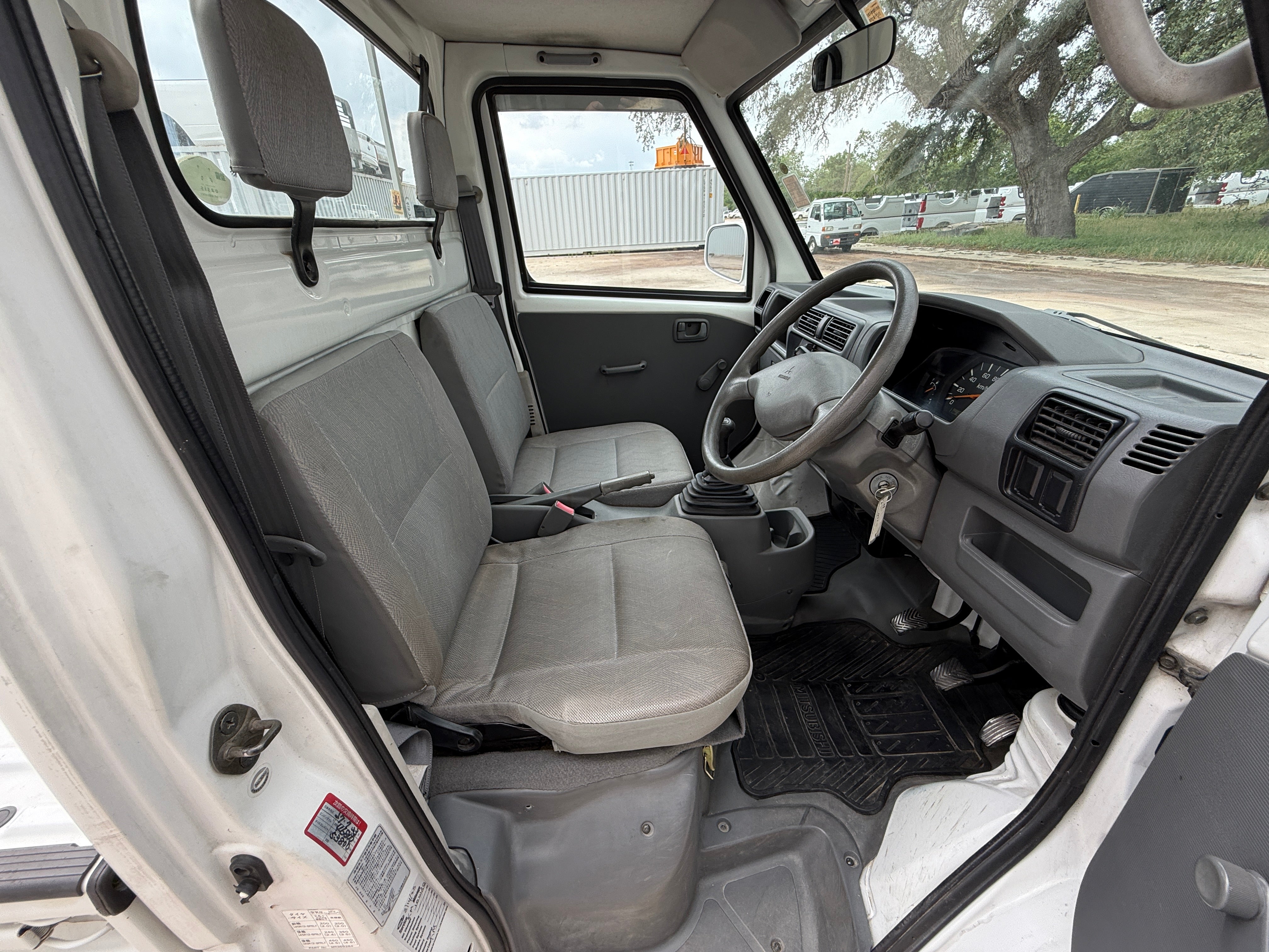2001 Mitsubishi Minicab 4x4 *Off Highway Use Only* Stk#13367