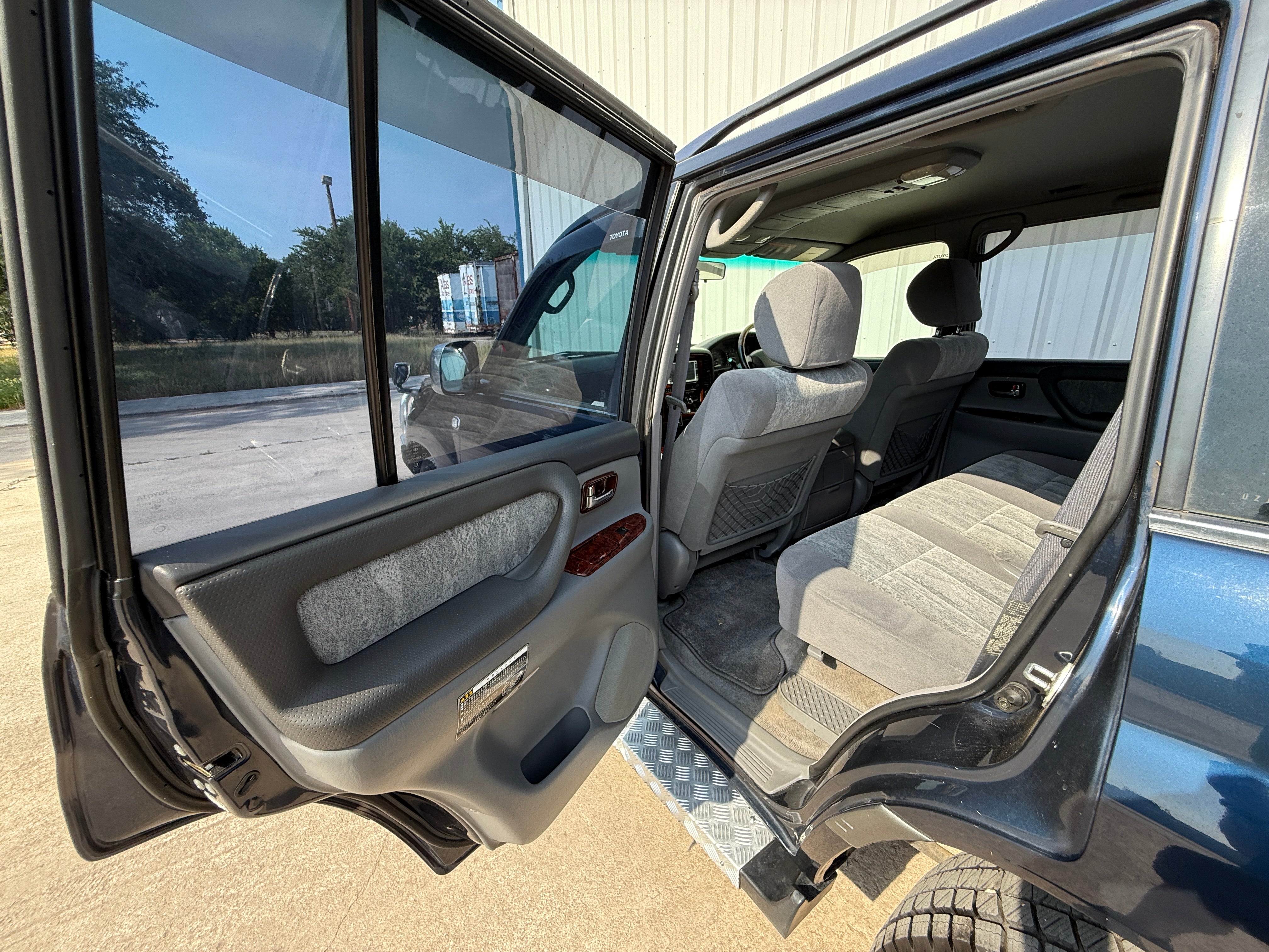 1999 Toyota Land Cruiser 4x4 UZJ100 VX-R Stock#13110
