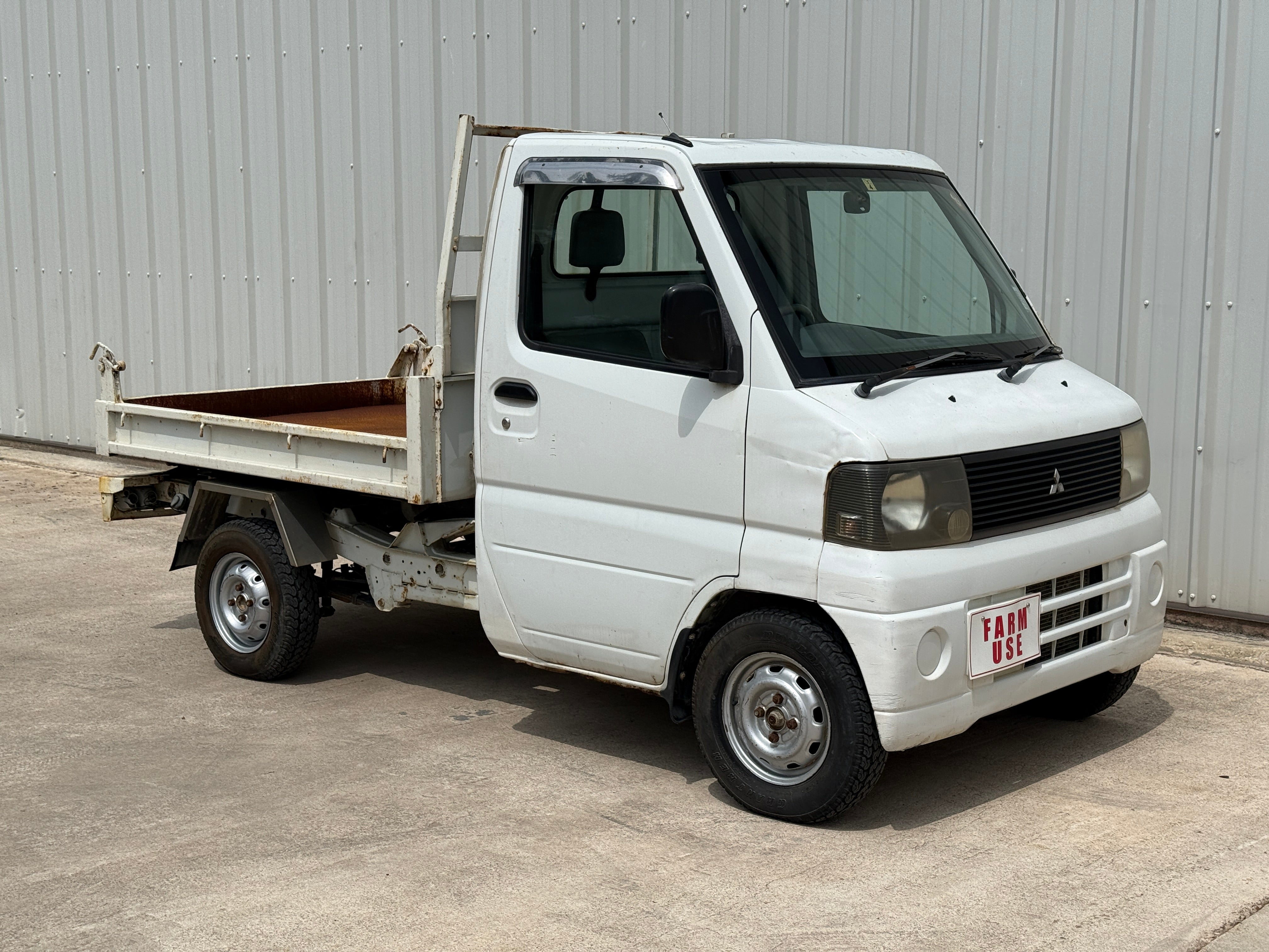 2001 Mitsubishi Minicab Dump Bed 4x4 A/C *Off Highway Use Only* Stk#13293