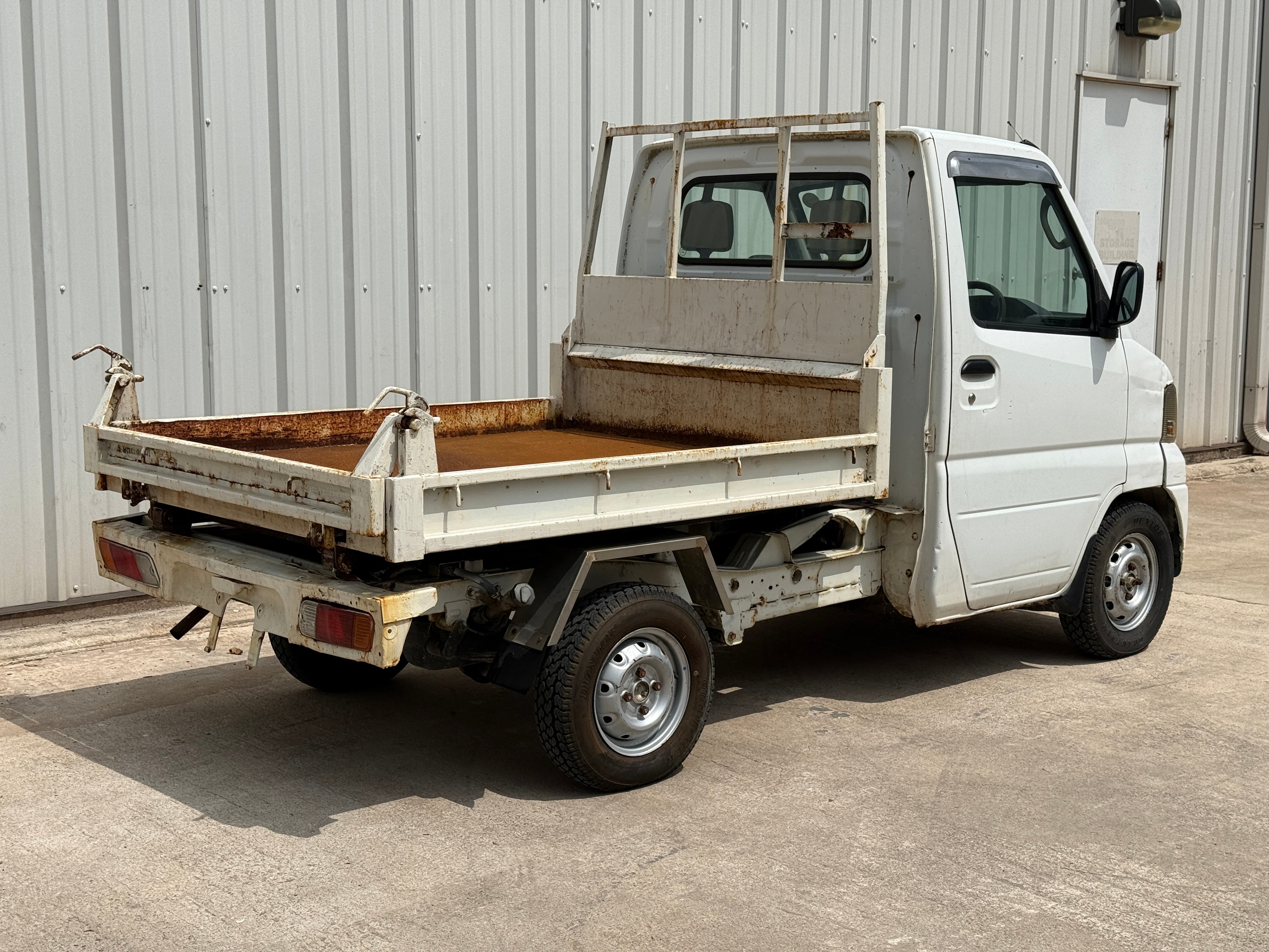 2001 Mitsubishi Minicab Dump Bed 4x4 A/C *Off Highway Use Only* Stk#13293