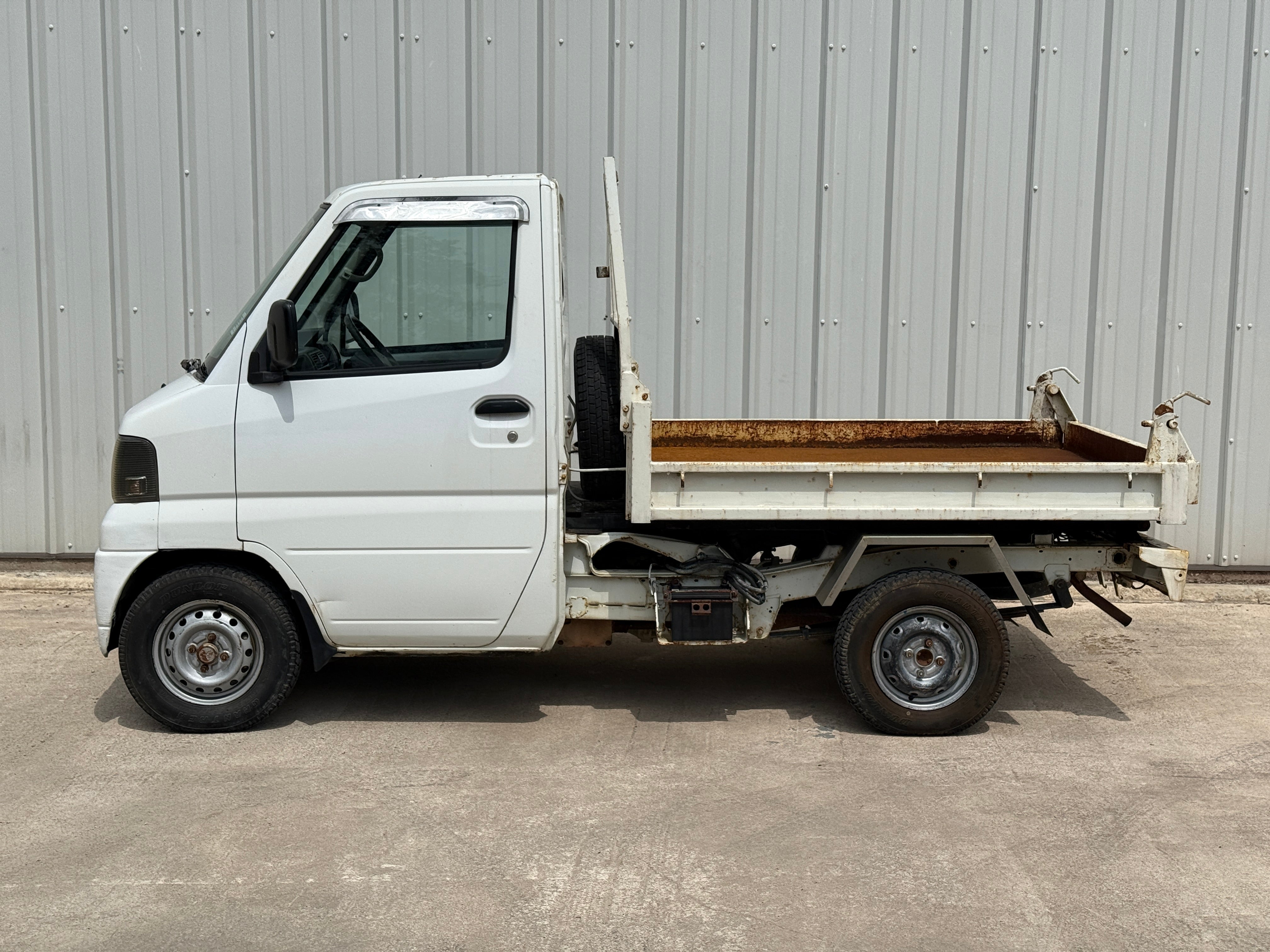 2001 Mitsubishi Minicab Dump Bed 4x4 A/C *Off Highway Use Only* Stk#13293