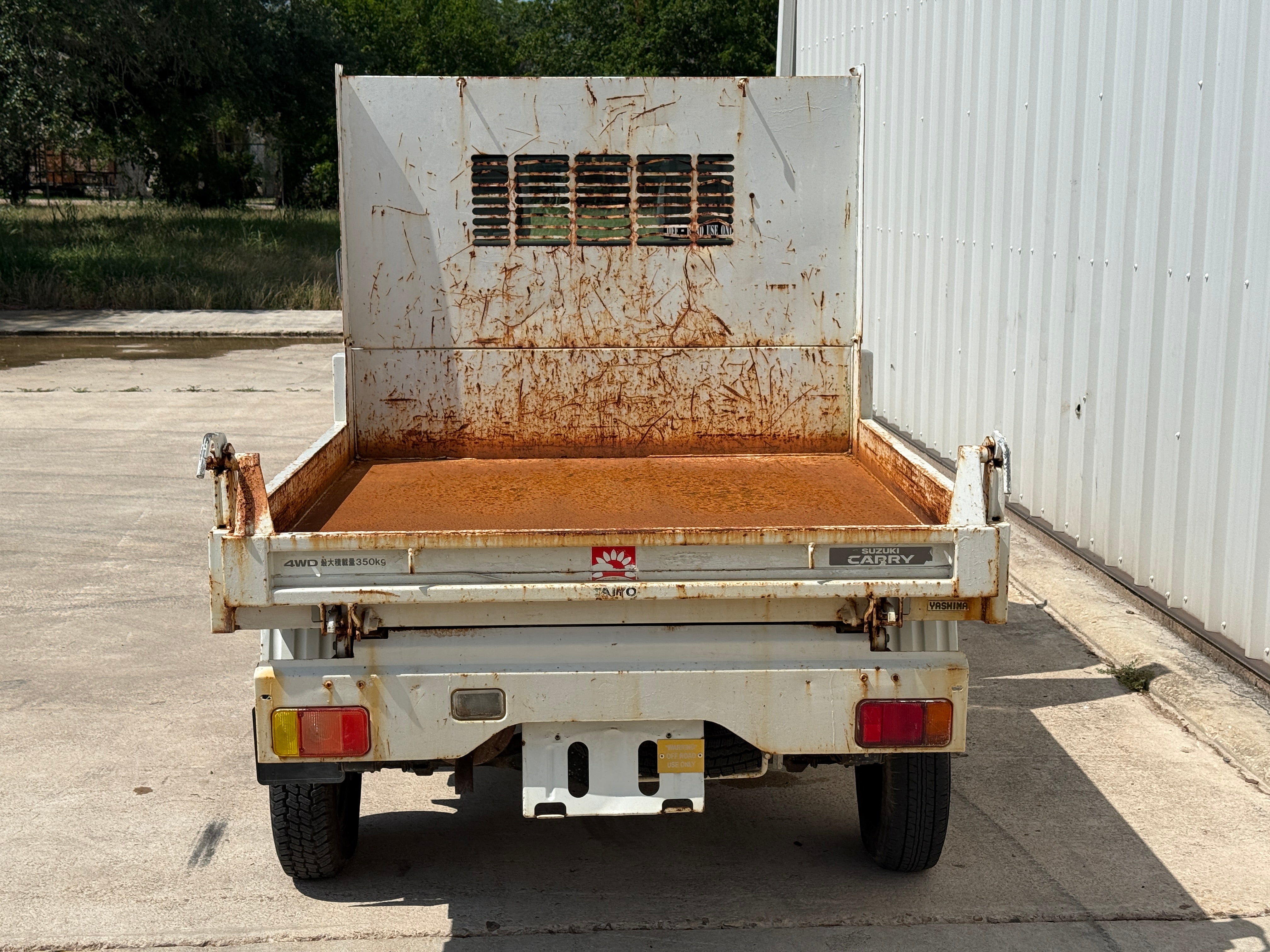 2010 Suzuki Carry 4x4 Dump Bed A/C *Off Highway Use Only* Stock#13120