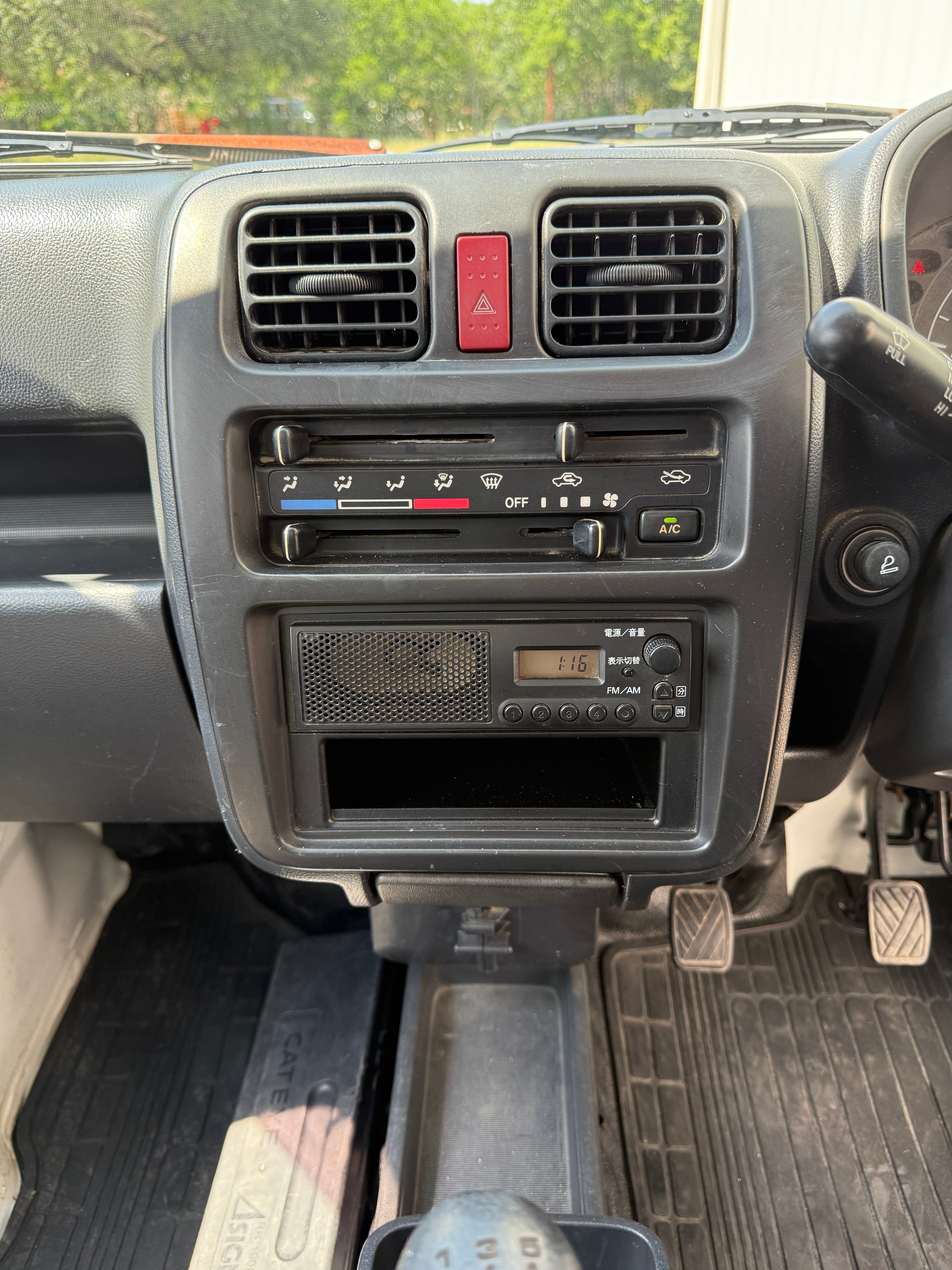 2010 Suzuki Carry 4x4 Dump Bed A/C *Off Highway Use Only* Stock#13120