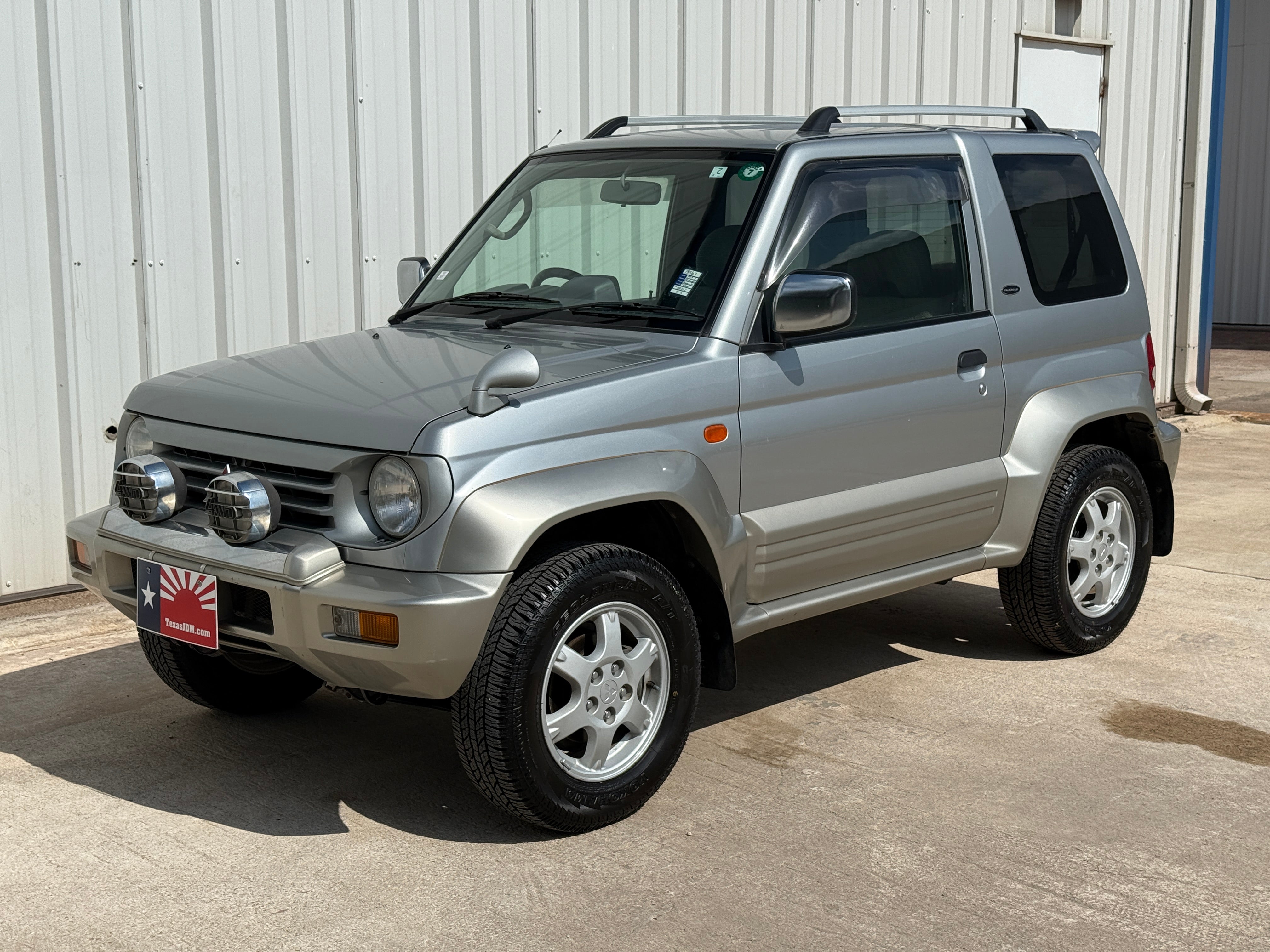 1997 Mitsubishi Pajero Jr. 4x4 Stk#13562
