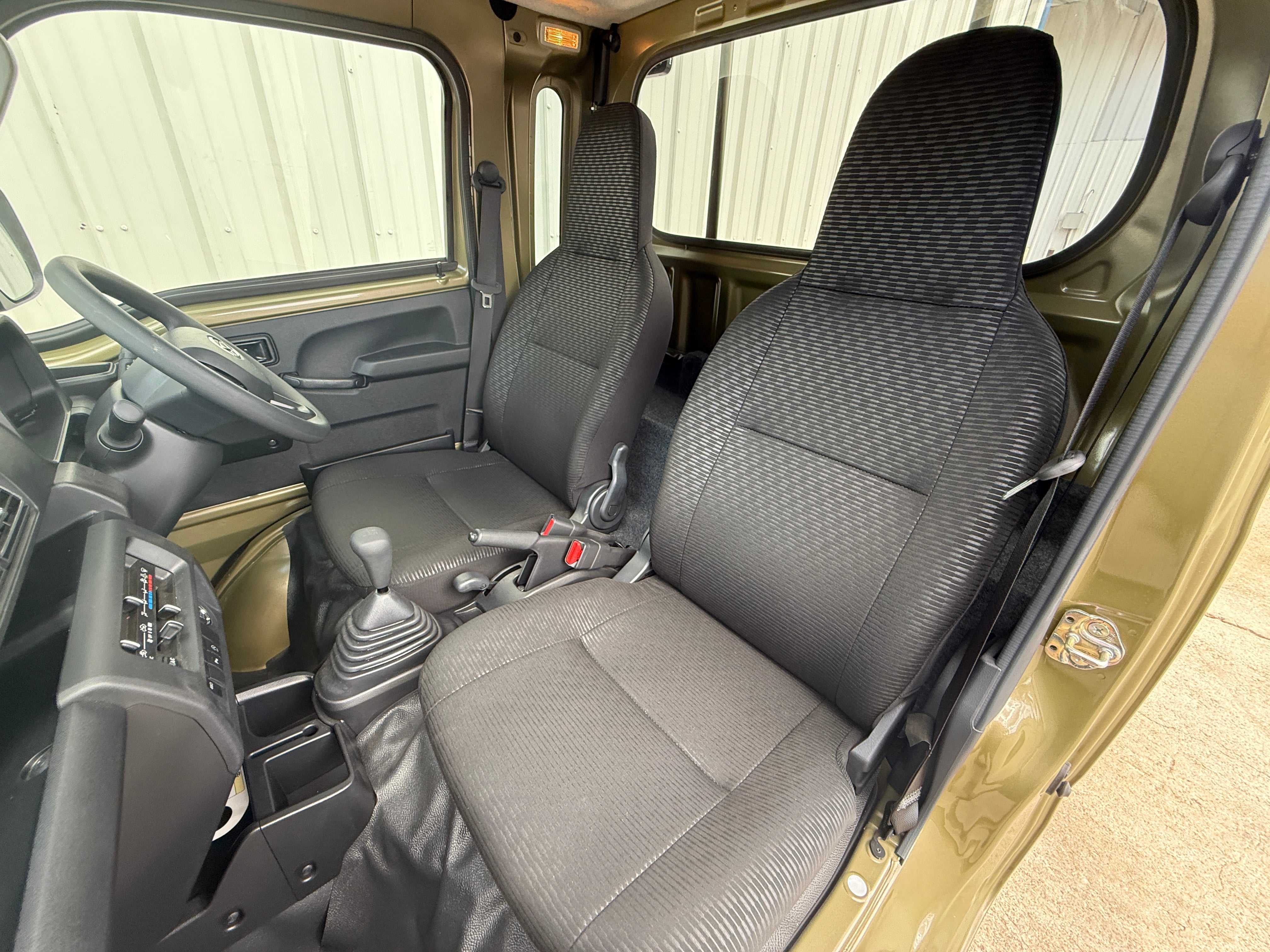 2022 Daihatsu Hijet Jumbo Hard Cargo 4x4 *Off Highway Use Only* Stk#13406