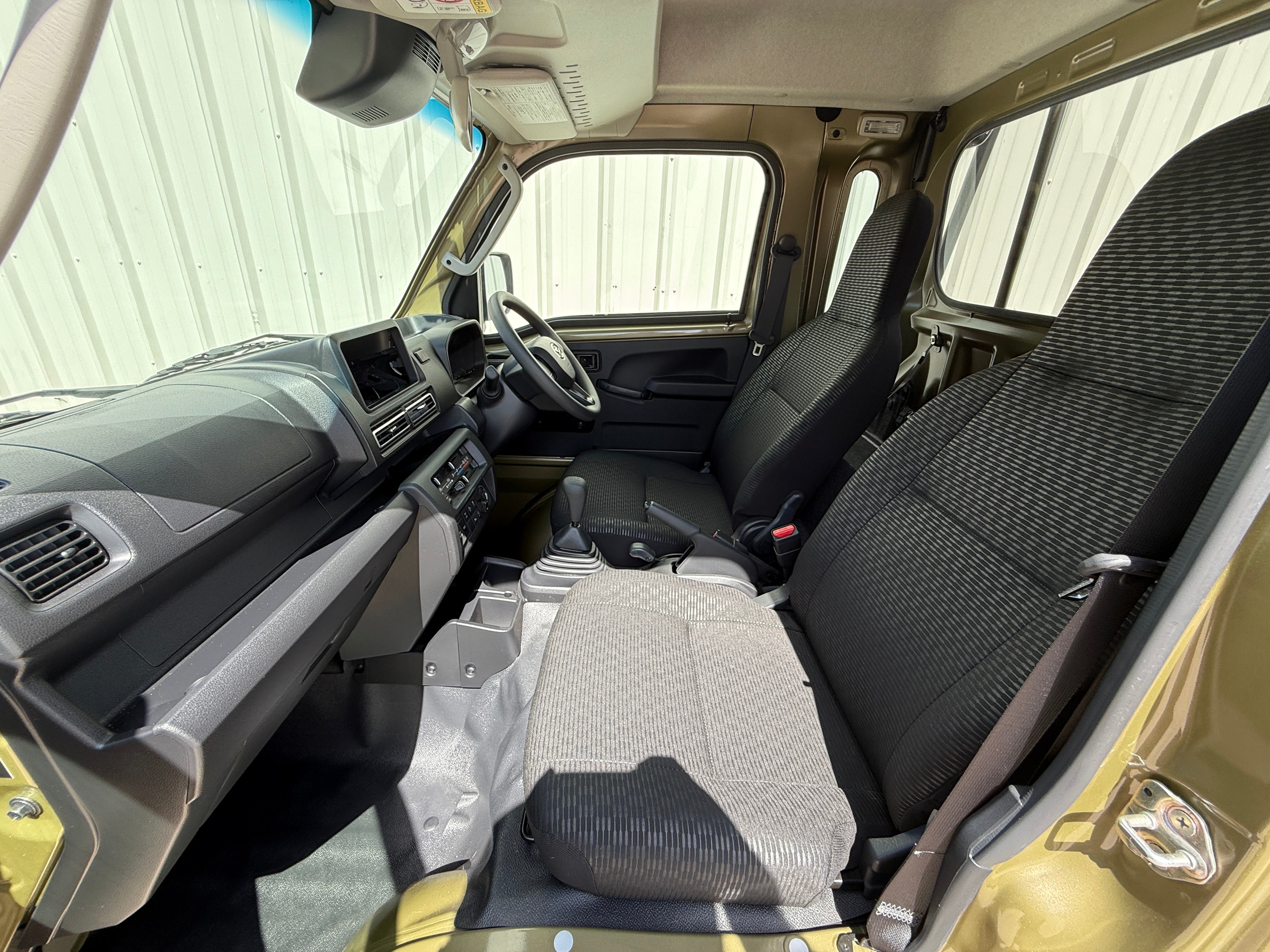 2022 Daihatsu Hijet Jumbo Hard Cargo 4x4 *Off Highway Use Only*