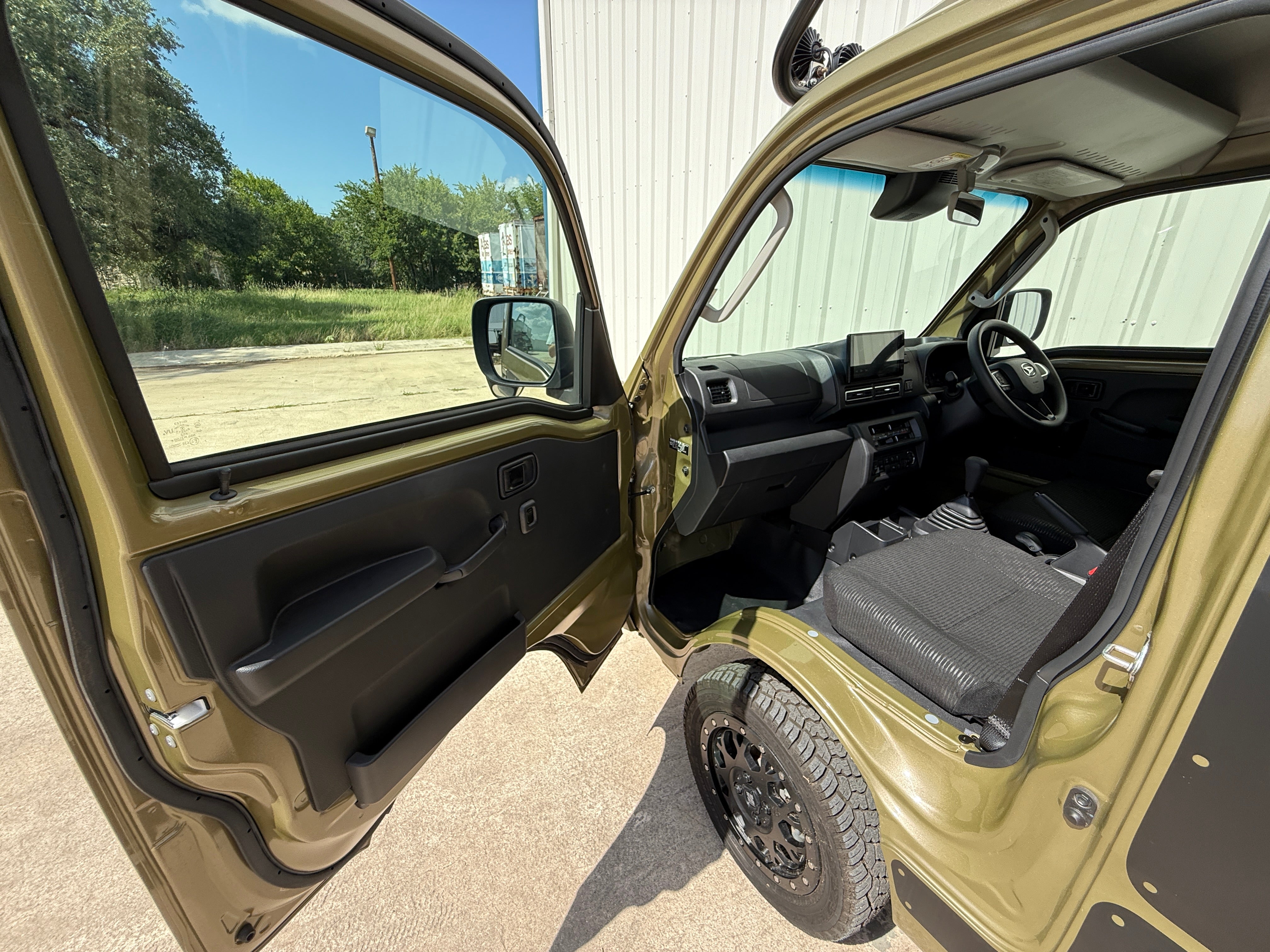 2022 Daihatsu Hijet Jumbo Hard Cargo 4x4 *Off Highway Use Only*