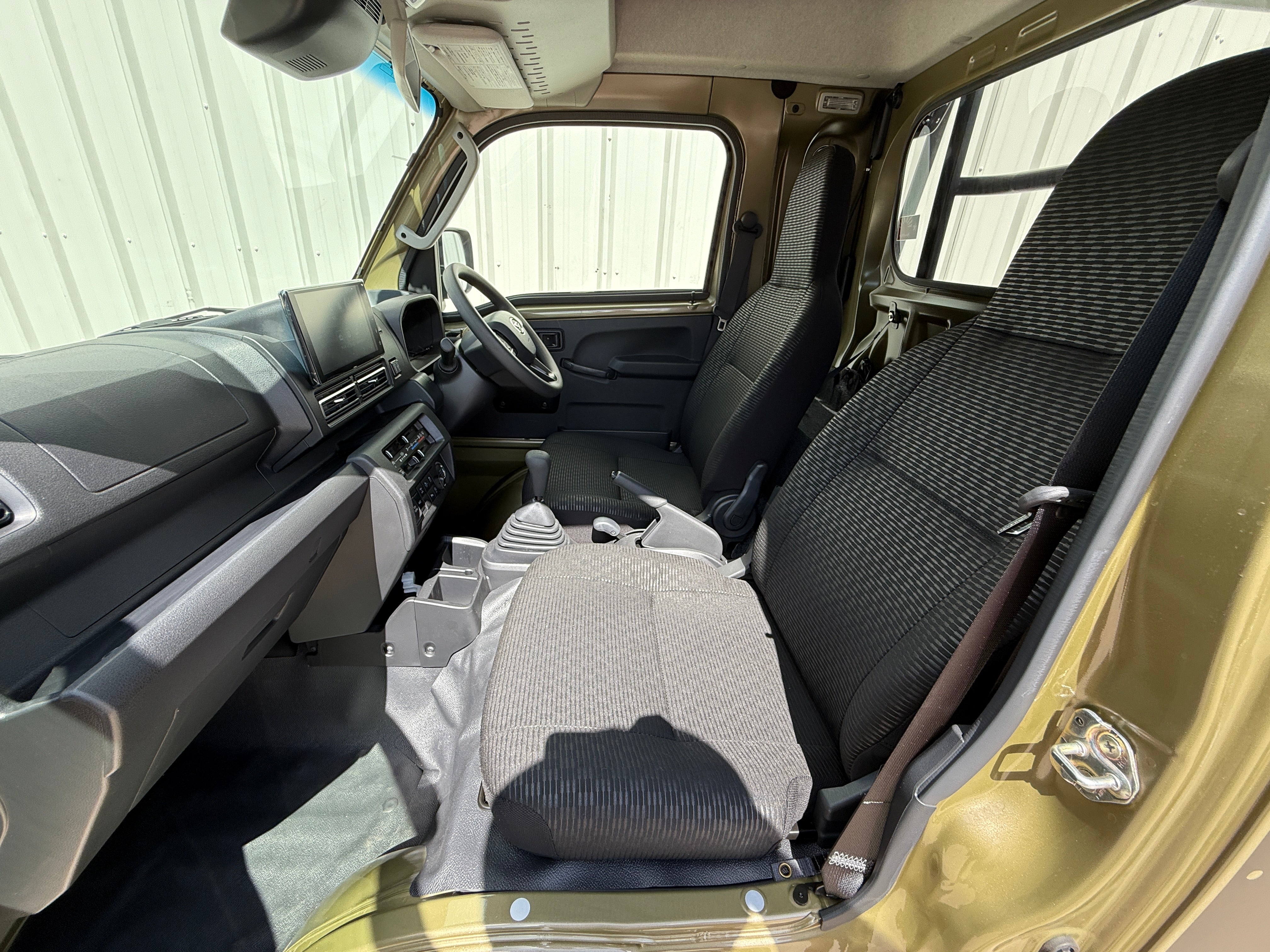 2022 Daihatsu Hijet Jumbo Hard Cargo 4x4 *Off Highway Use Only*