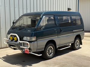 1990 Mitsubishi Delica Exceed 4x4 Diesel Stk#12620