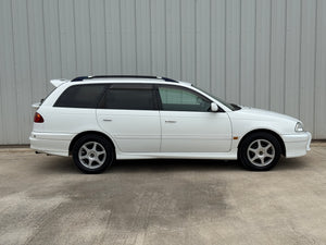 1998 Toyota Caldina Wagon 5MT Stk#12751