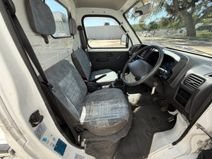 2002 Suzuki Carry 4x4 A/C Stk#13318