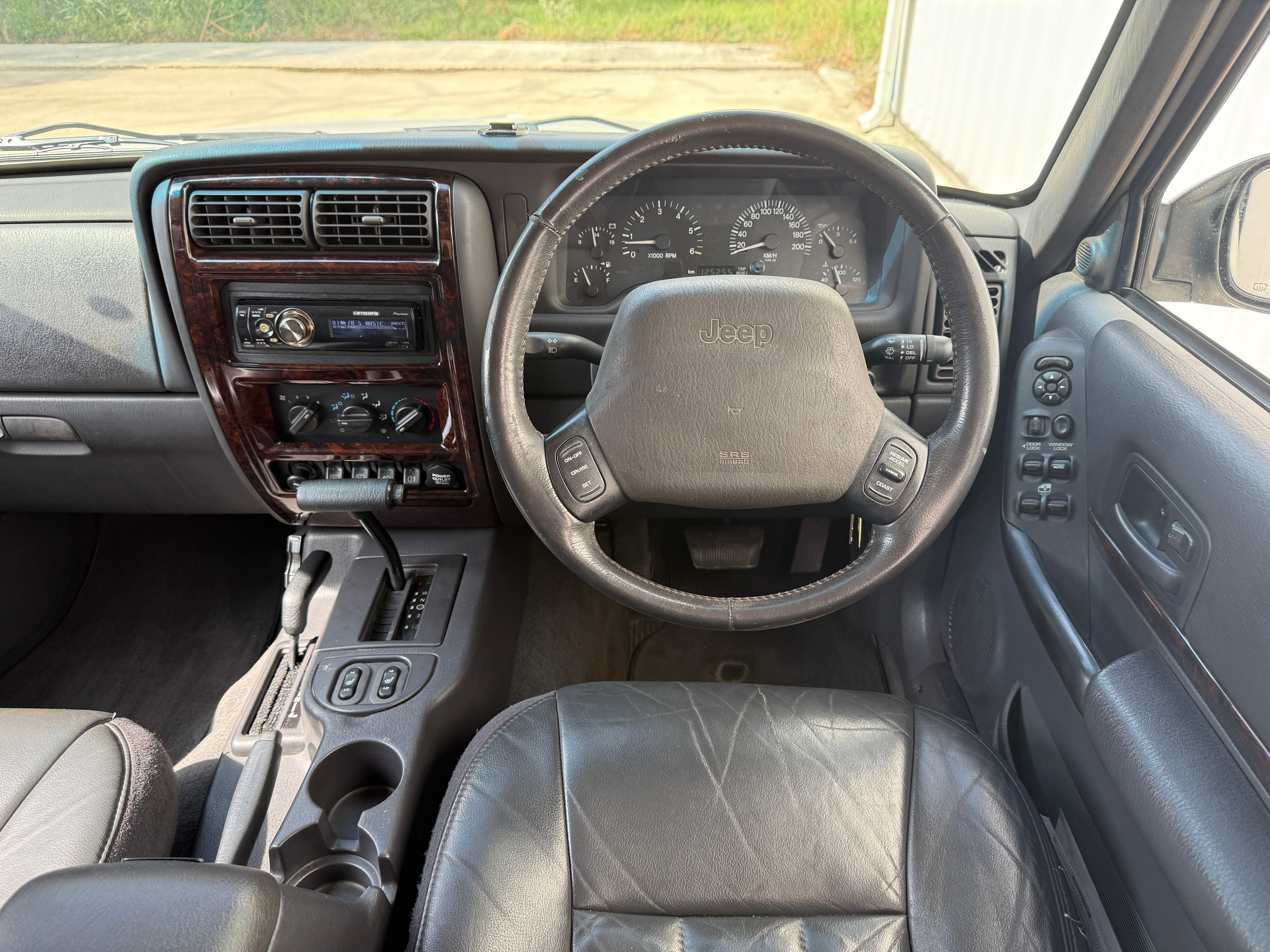 1999 Jeep Cherokee 4x4 4.0L  Stk#13052