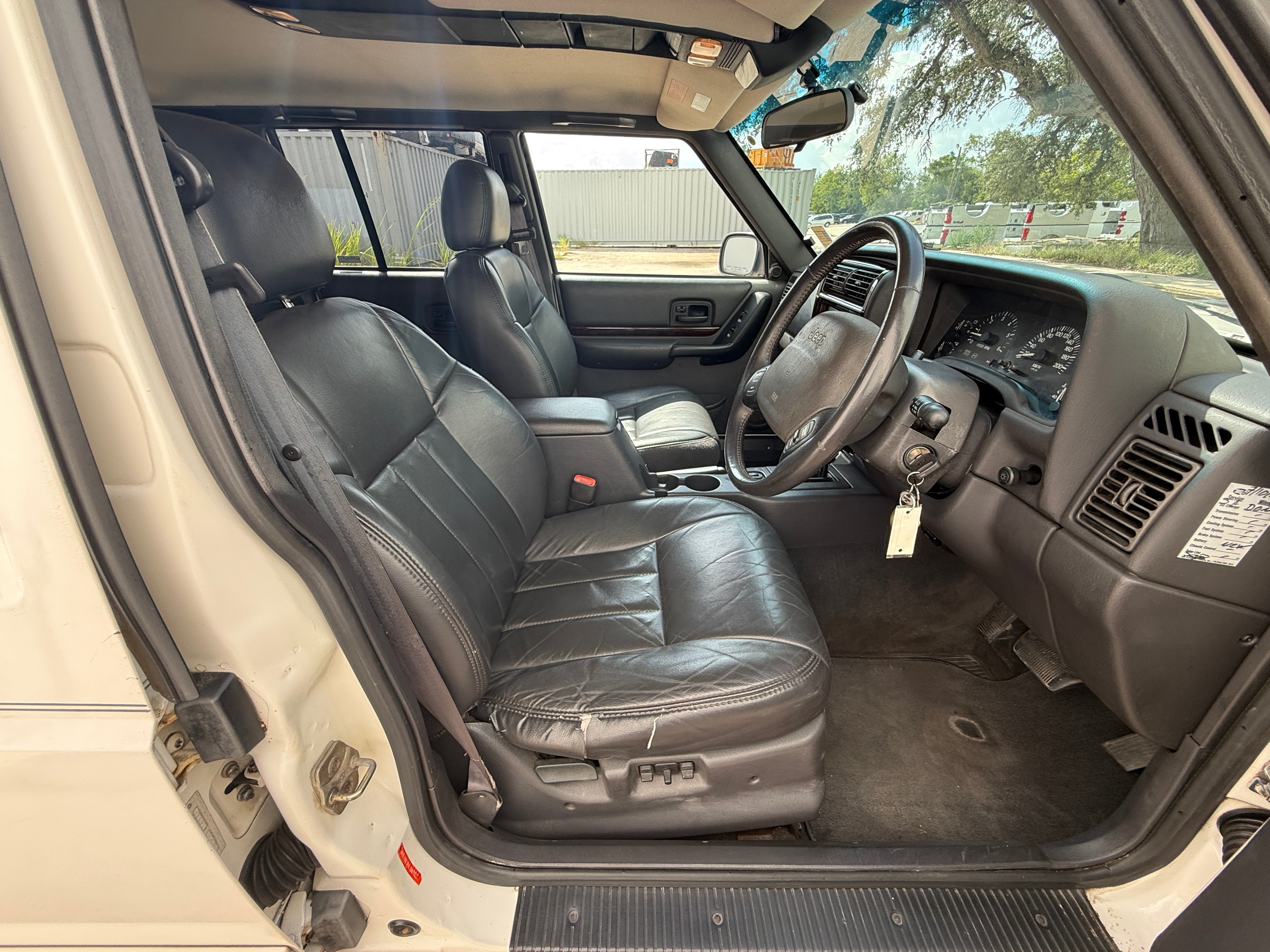 1999 Jeep Cherokee 4x4 4.0L  Stk#13052
