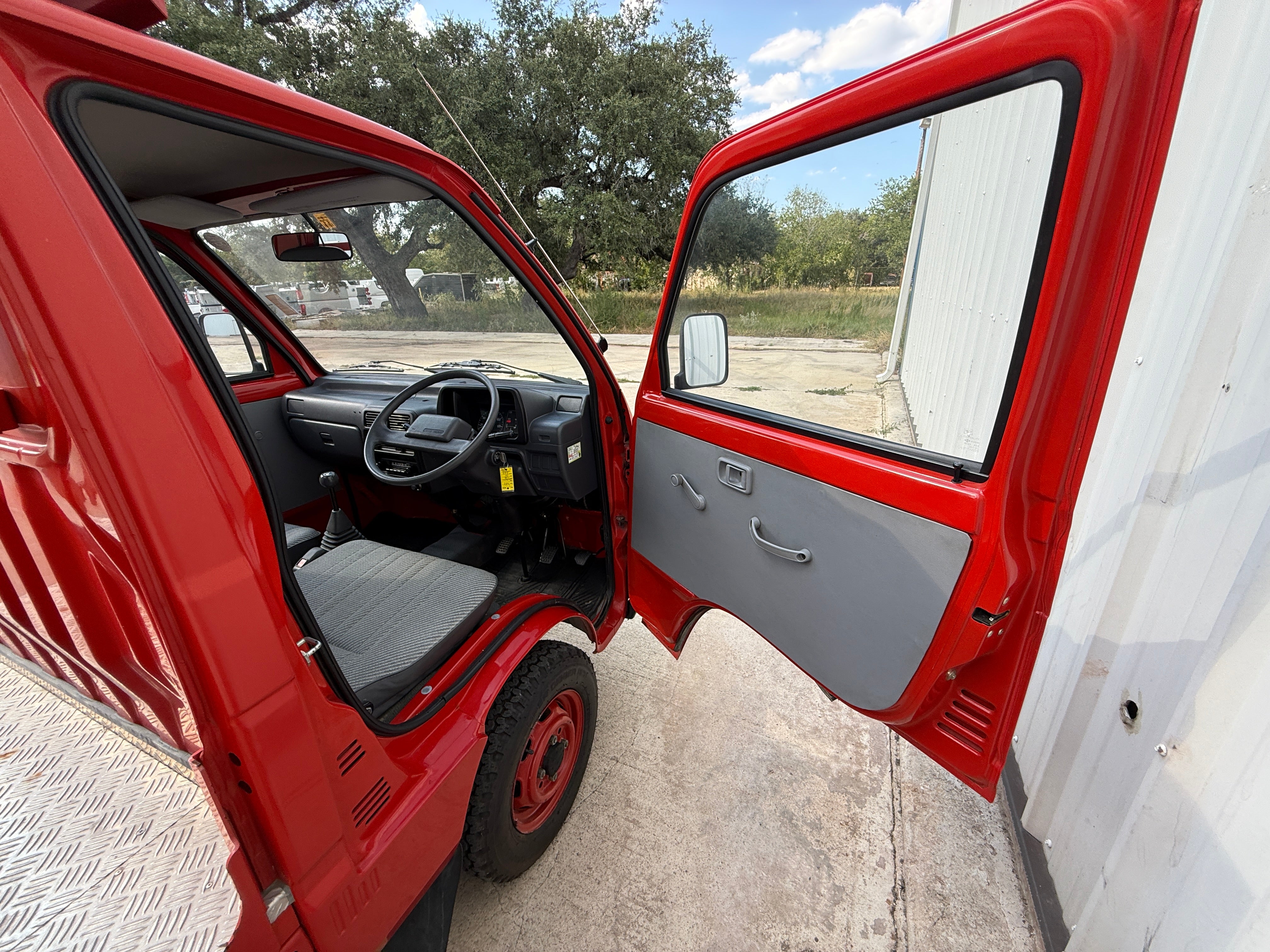 1993 Daihatsu Hijet Fire Truck 4x4 Stk#13060