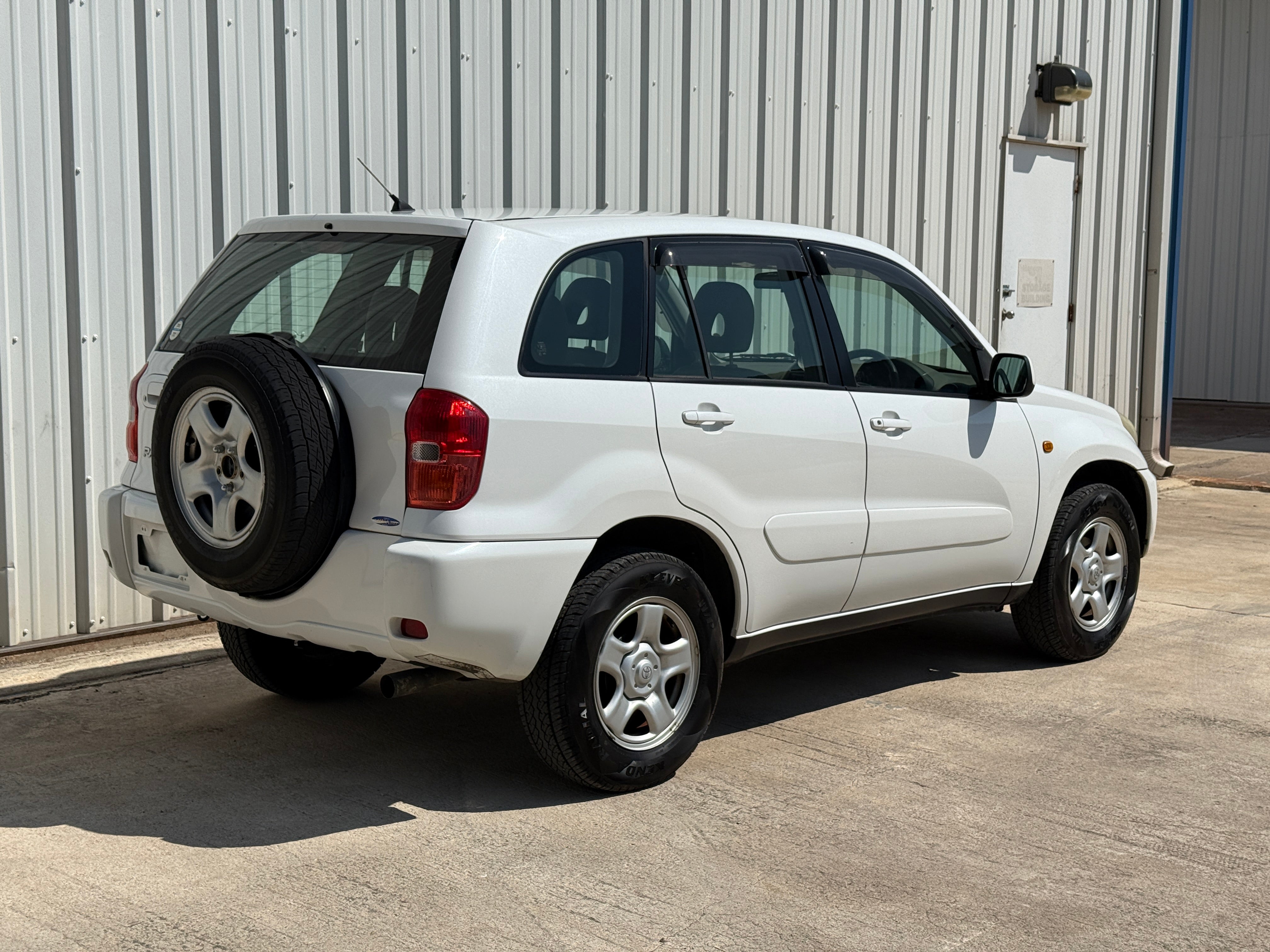 2000 Toyota Rav4 FWD Stk#13082