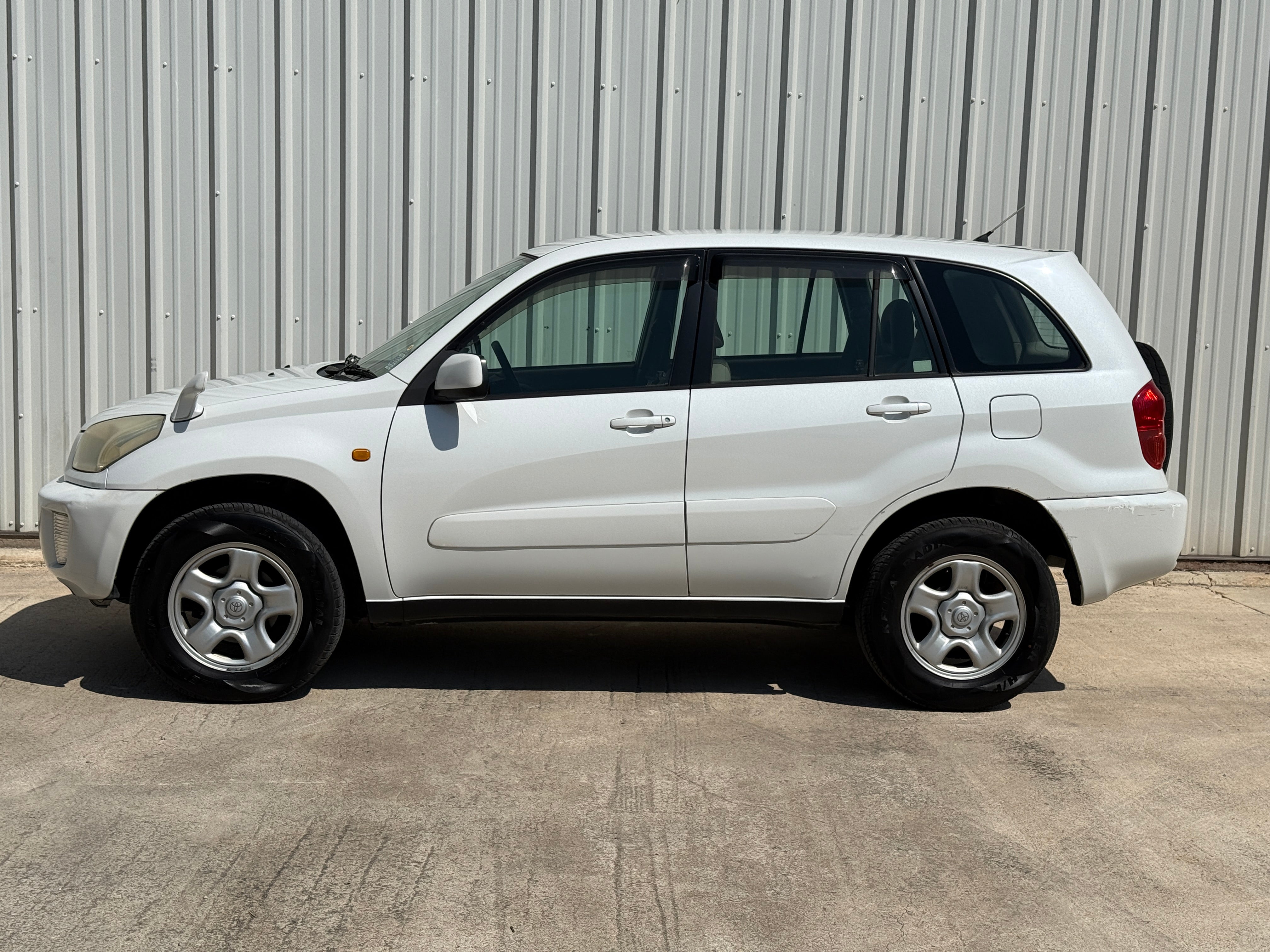 2000 Toyota Rav4 FWD Stk#13082