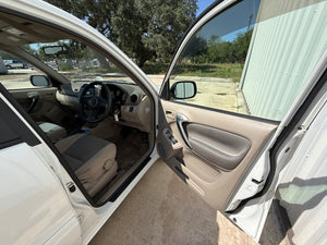 2000 Toyota Rav4 FWD Stk#13082