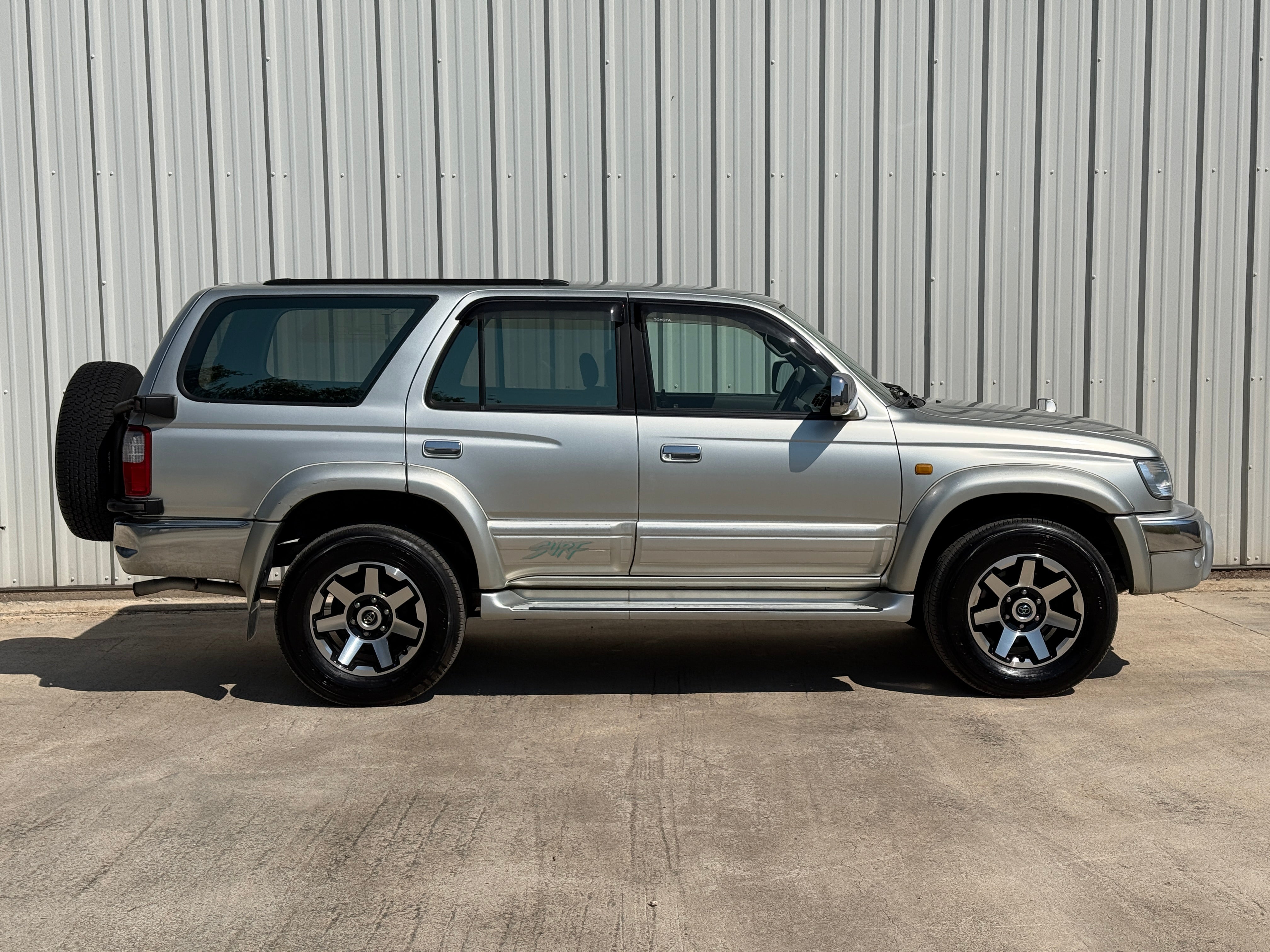 1999 Toyota Hilux Surf 4x4 Stk#13079