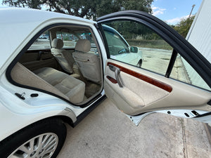 1996 Toyota Crown Royal Saloon Stk#12544