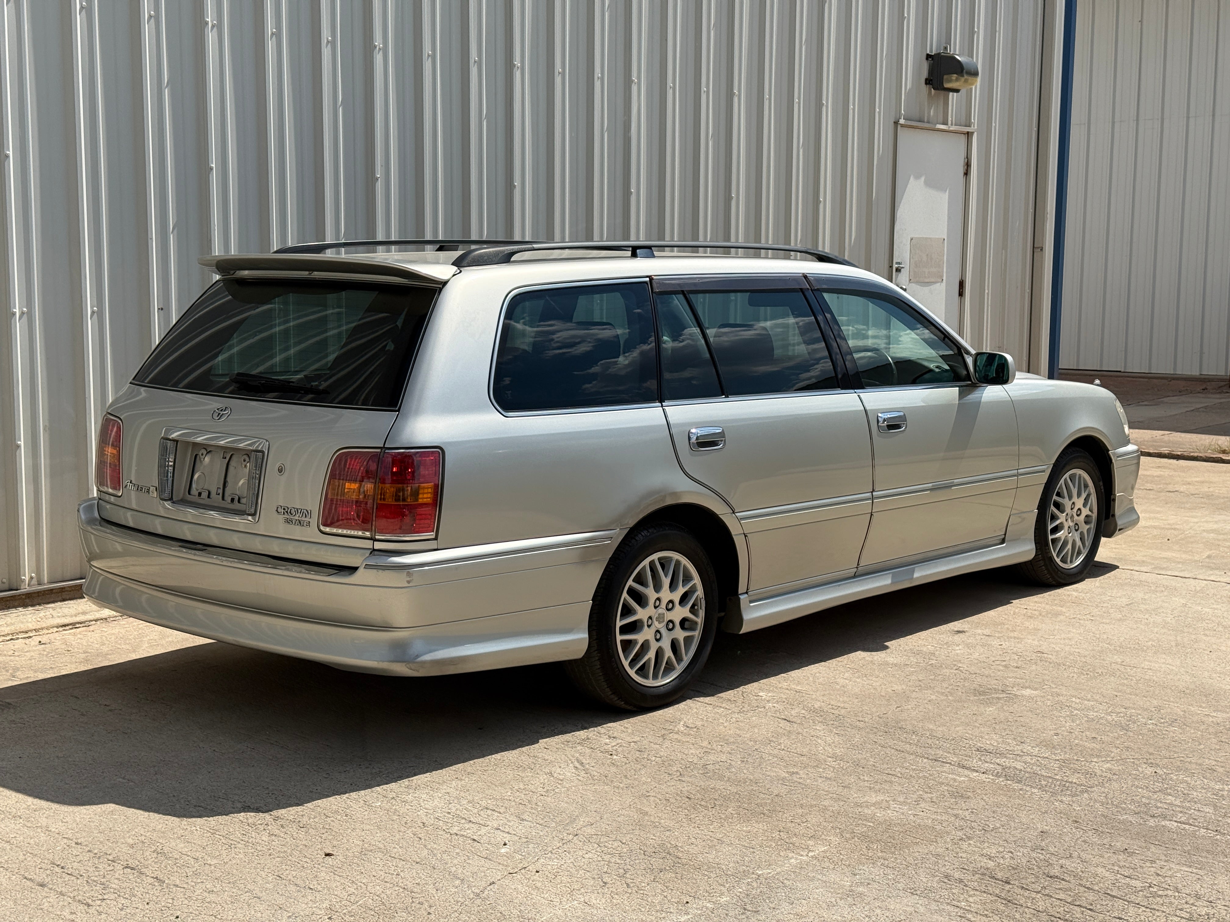 2000 Toyota Crown Athlete Wagon Stk#12927