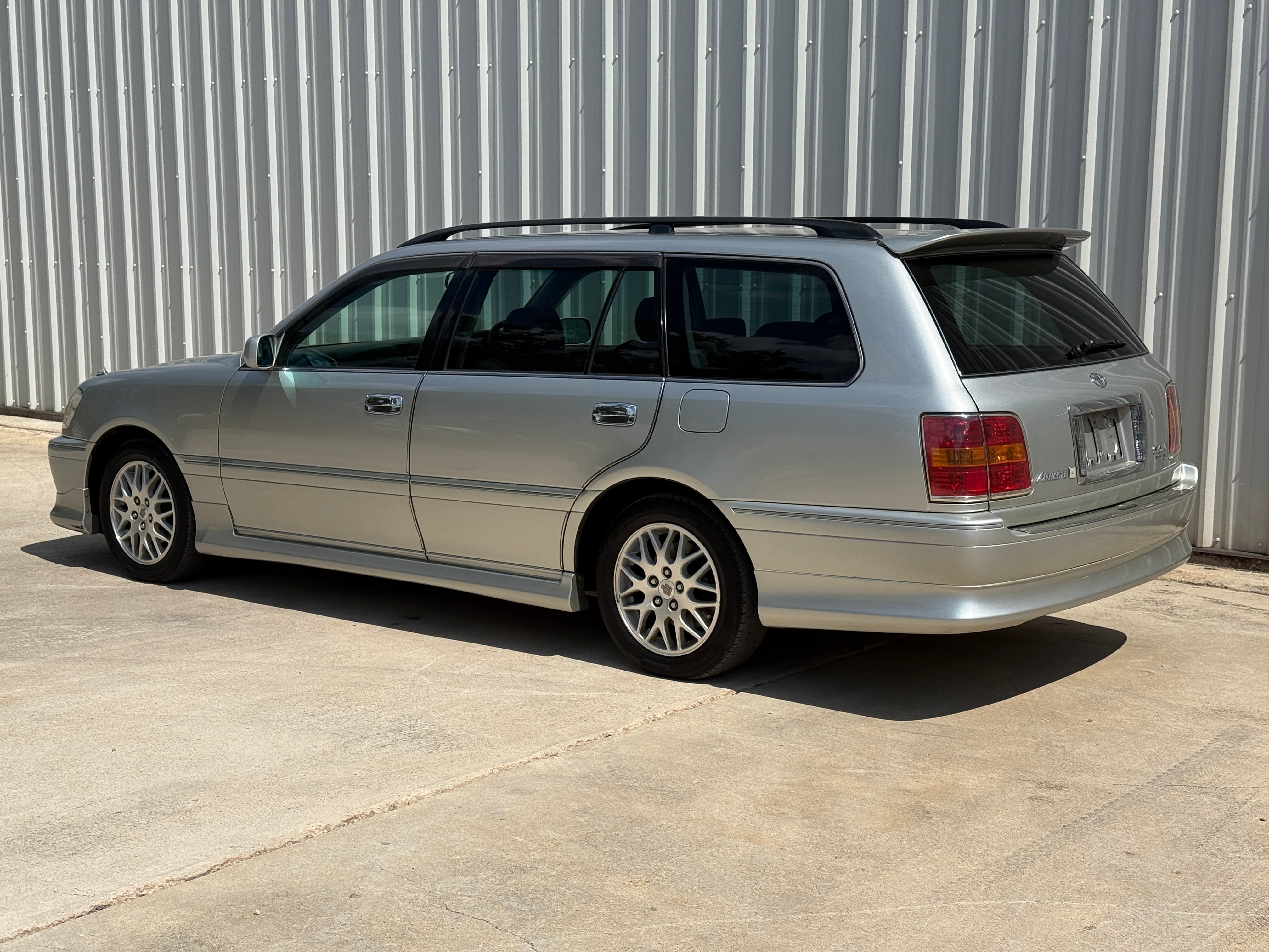 2000 Toyota Crown Athlete Wagon Stk#12927