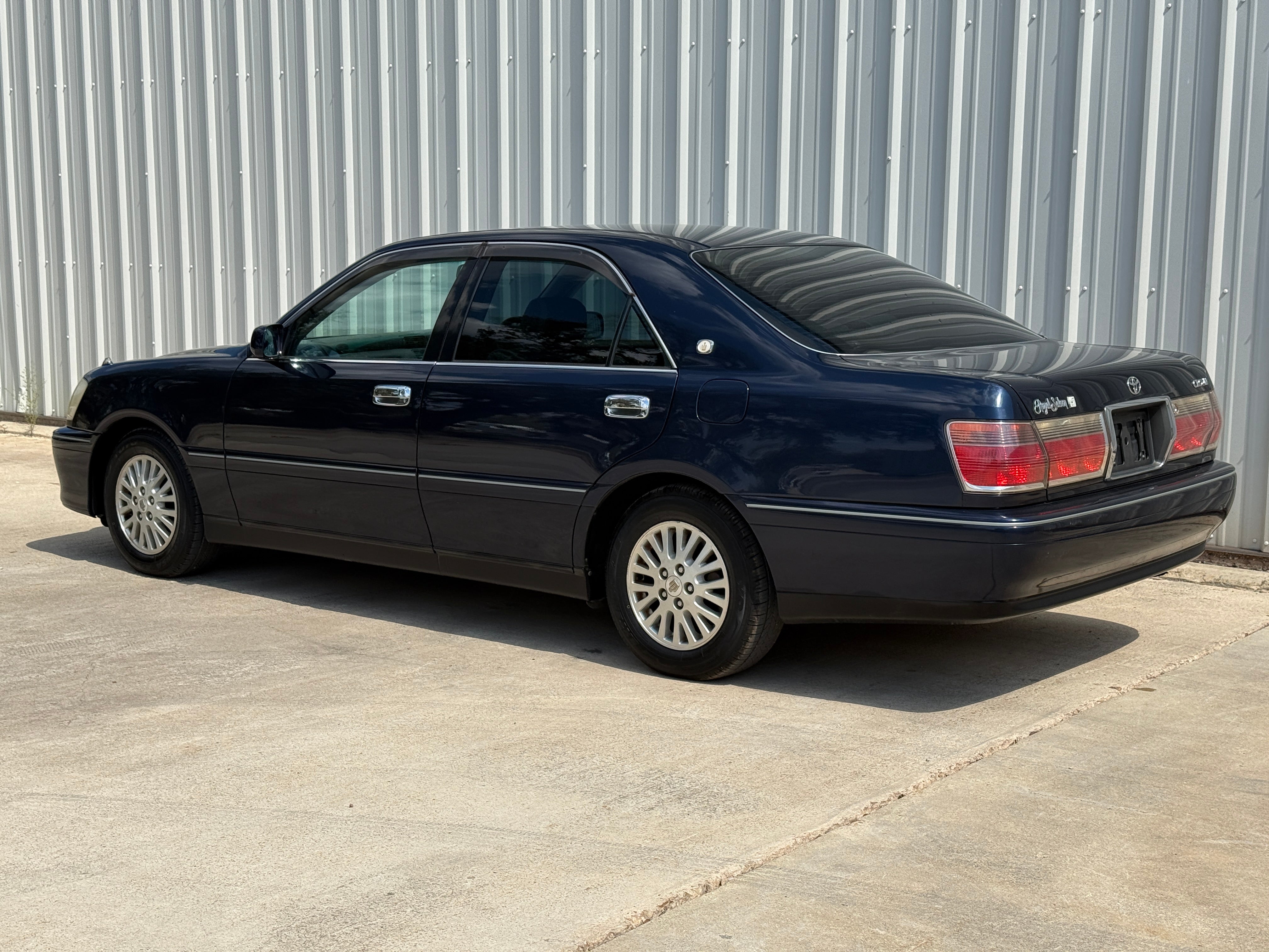 2000 Toyota Crown Royal Saloon Stk#13124