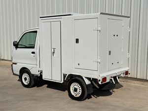 1999 Mitsubishi Minicab 4x4 Relief Truck Stk#13297