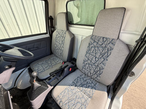 1999 Mitsubishi Minicab 4x4 Relief Truck Stk#13297