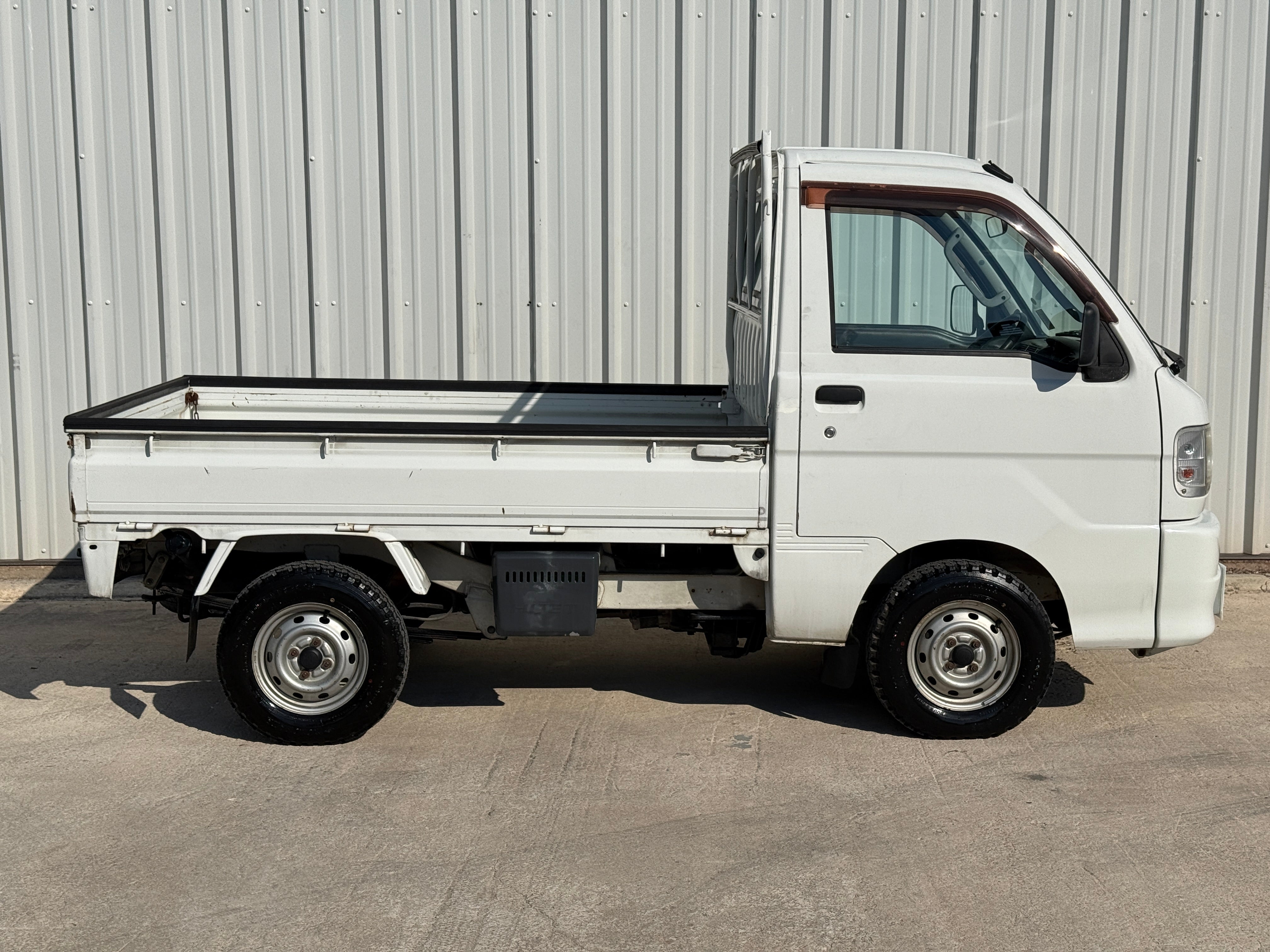 1999 Daihatsu Hijet 4x4 w/AC Stk#13323
