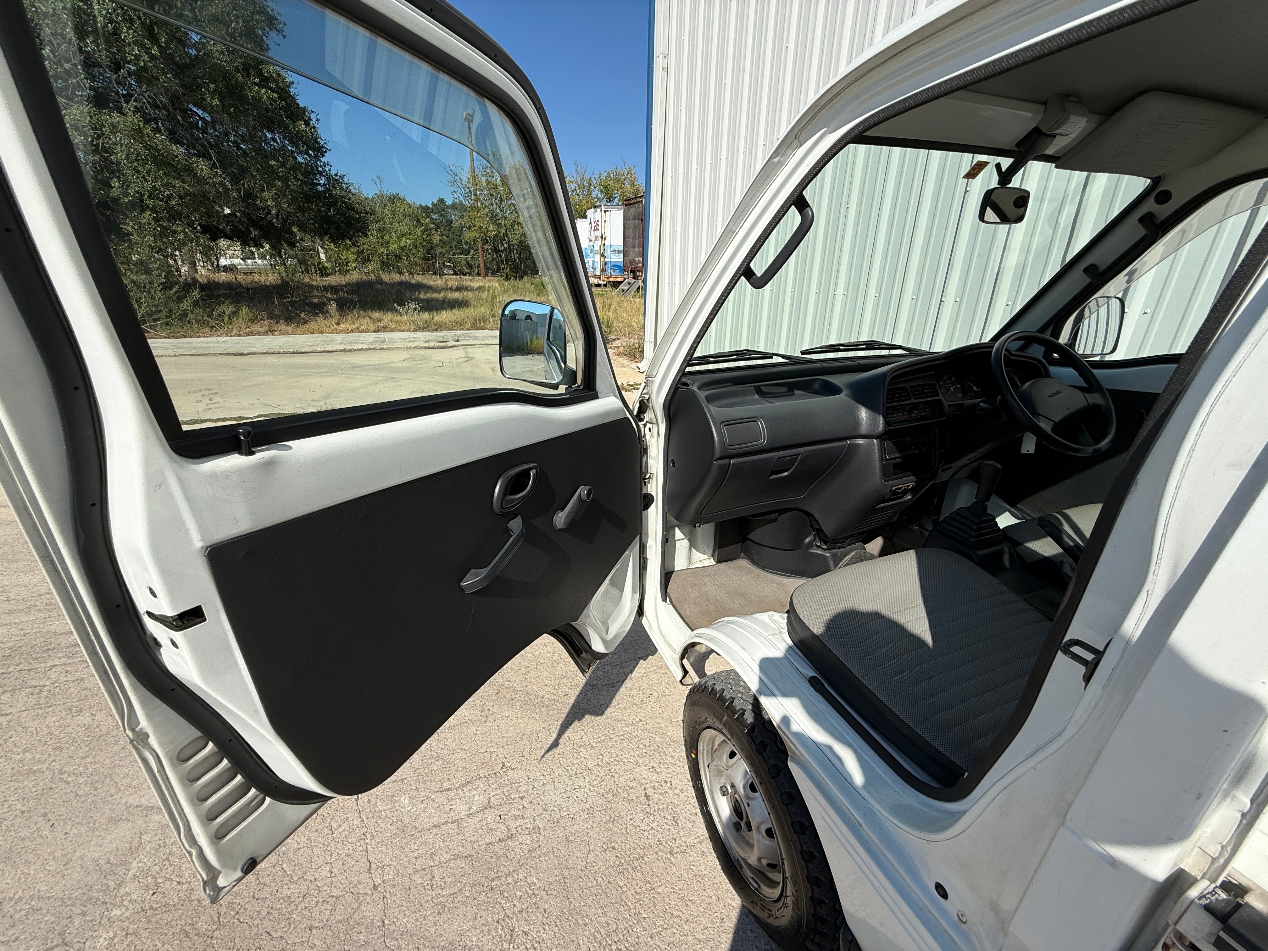 1996 Suzuki Carry 4x4 w/AC Stk#13065