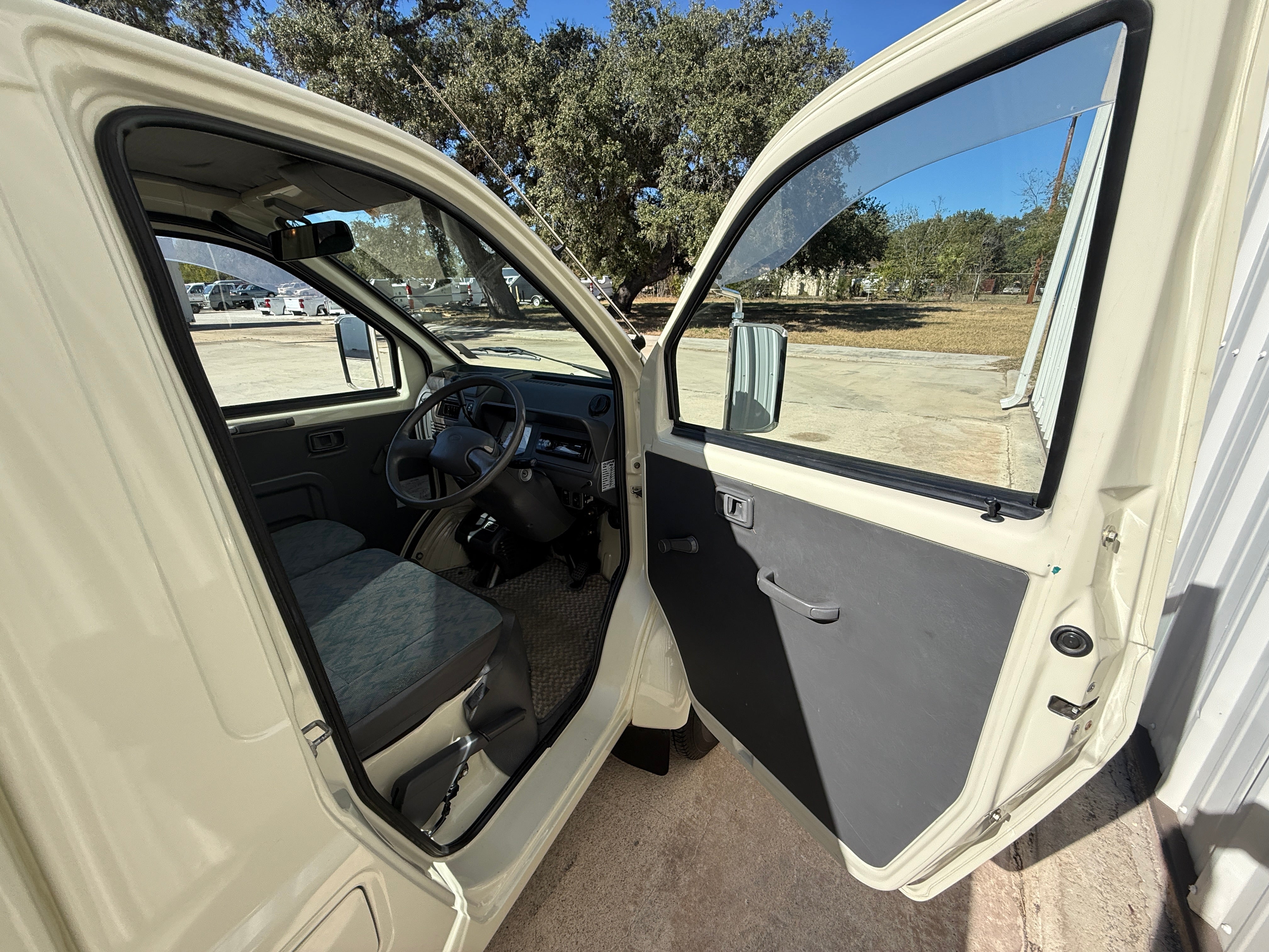 1997 Daihatsu Midget Cargo wA/C Stk#13658