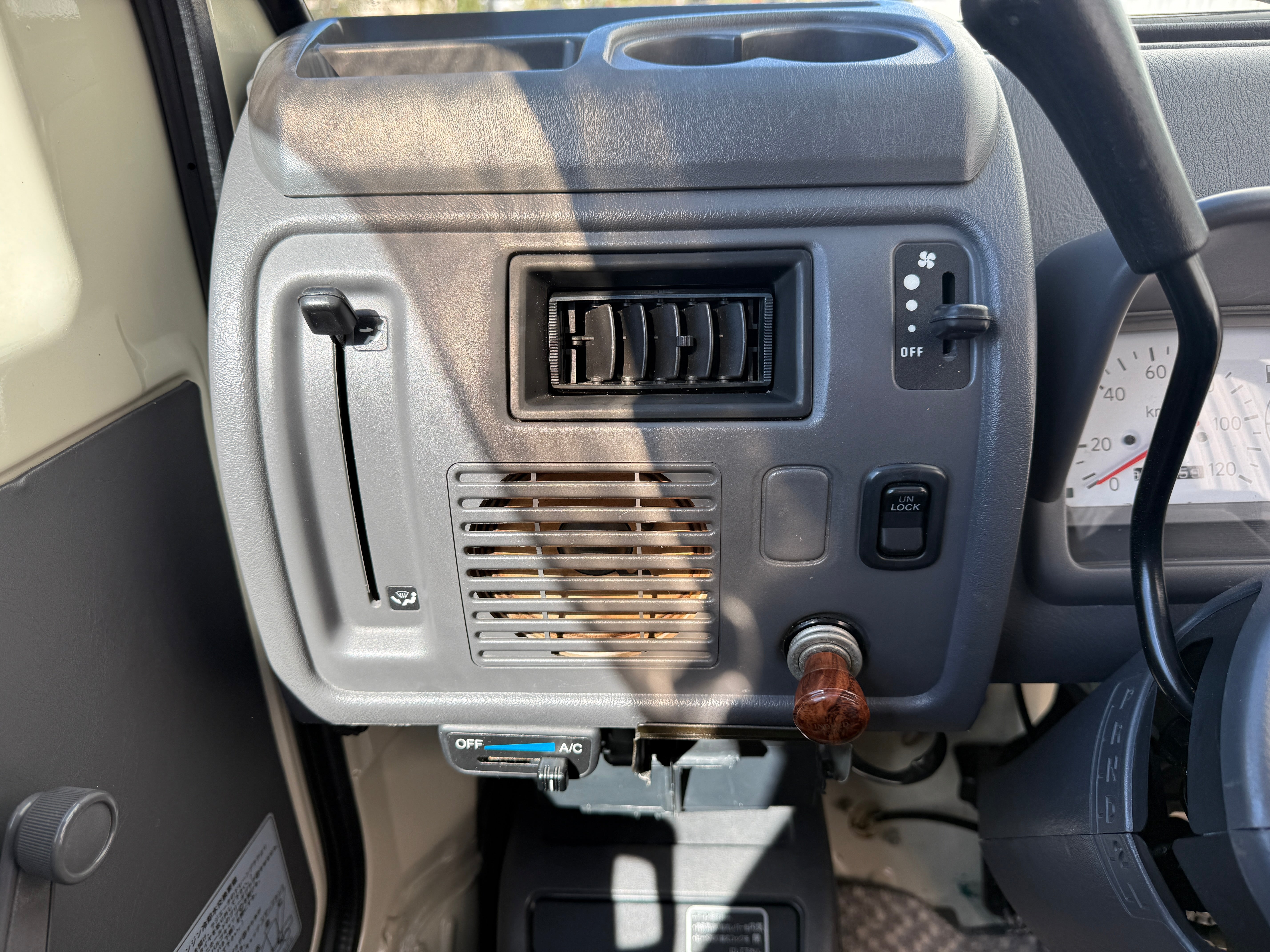 1997 Daihatsu Midget Cargo wA/C Stk#13658