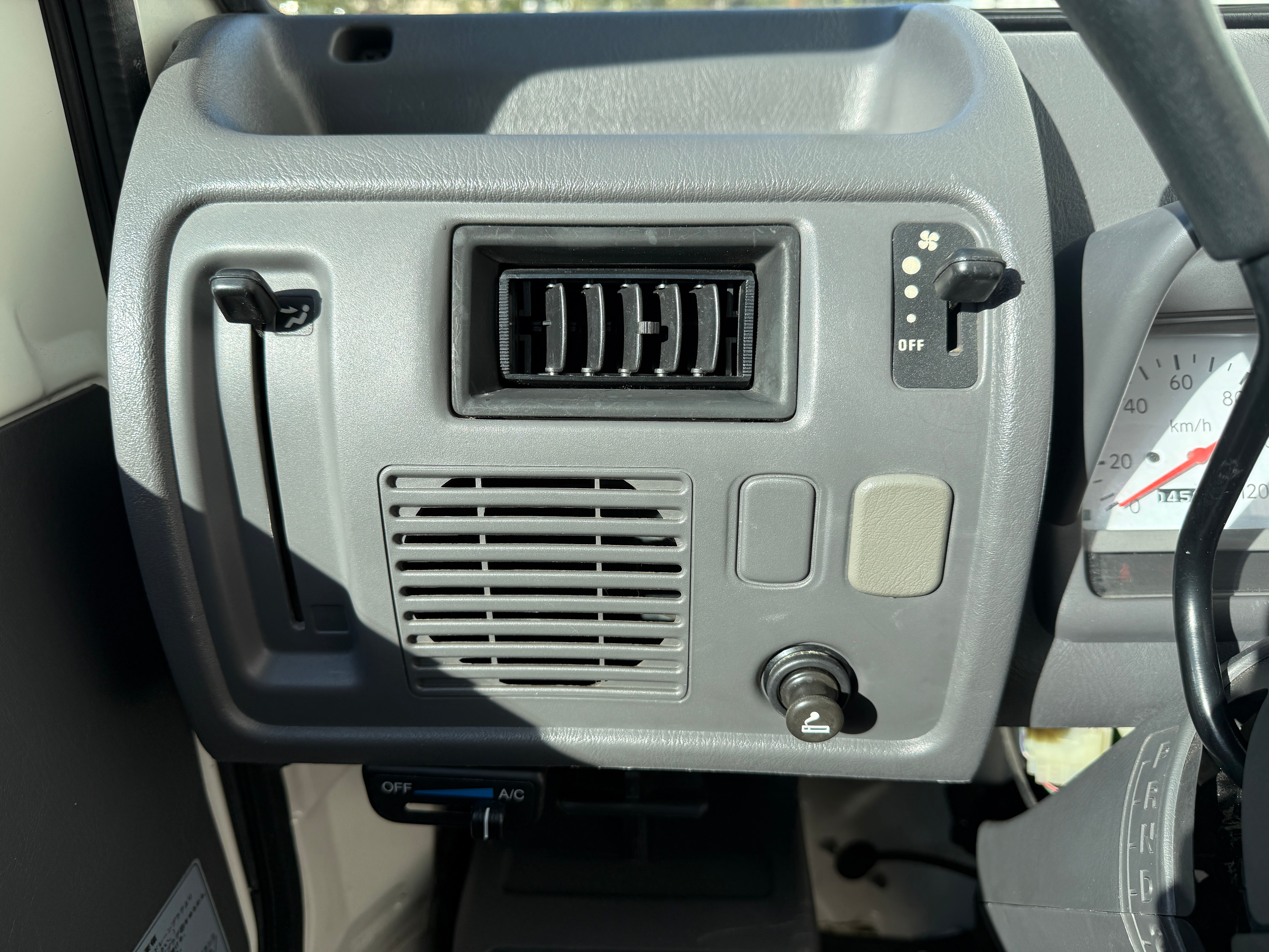 1998 Daihatsu Midget Cargo wA/C Stk#13708