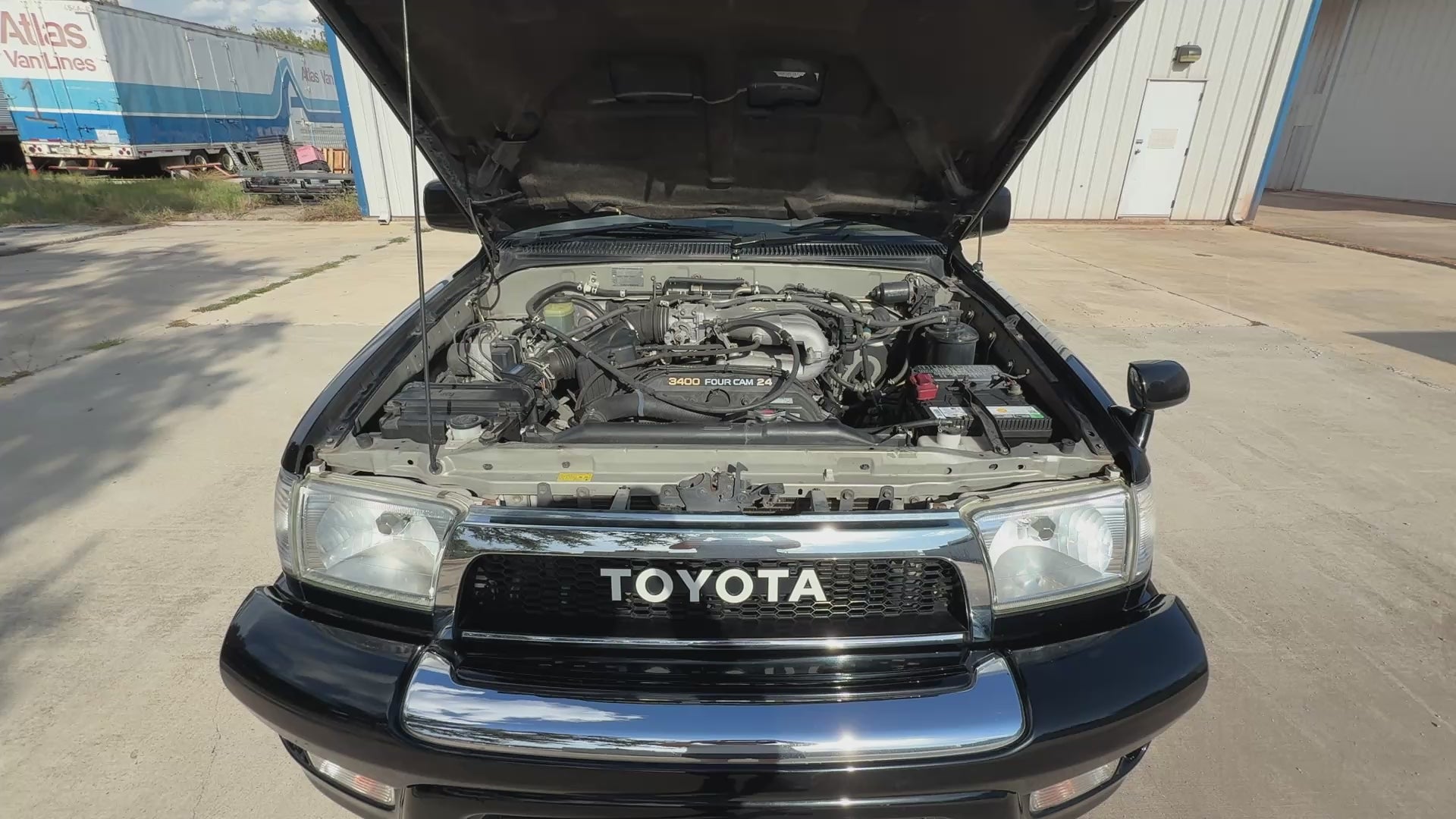 1999 Toyota Hilux Surf 4x4 Stk#13106