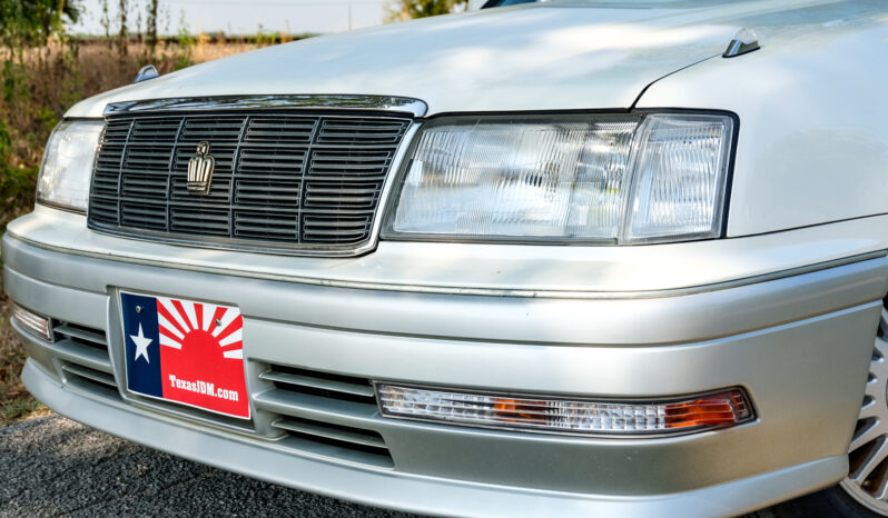 1997 Toyota Crown Luxury Sedan Factory RHD full