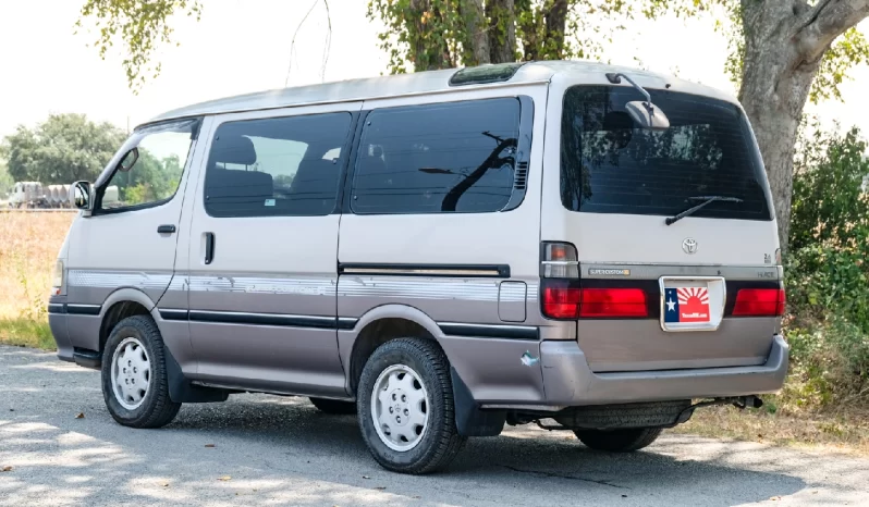 1996 Toyota Hiace Passenger Van 2.4L Factory RHD full