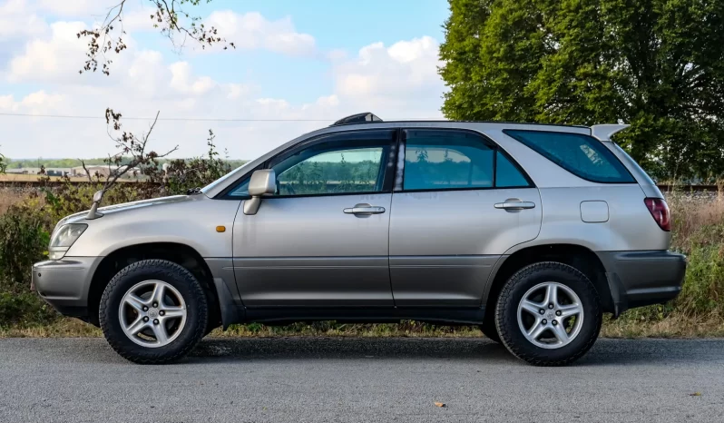 1998 Harrier ” RX300 ” 2.2 SUV FWD Factory RHD full